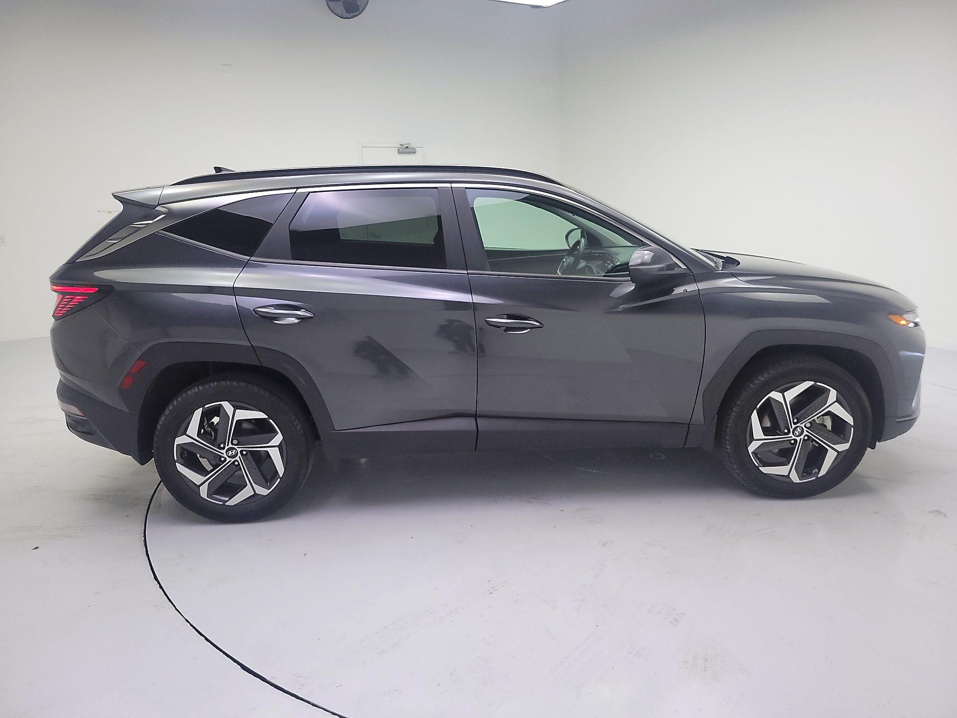 Thumbnail: 2023 Hyundai Tucson - 4