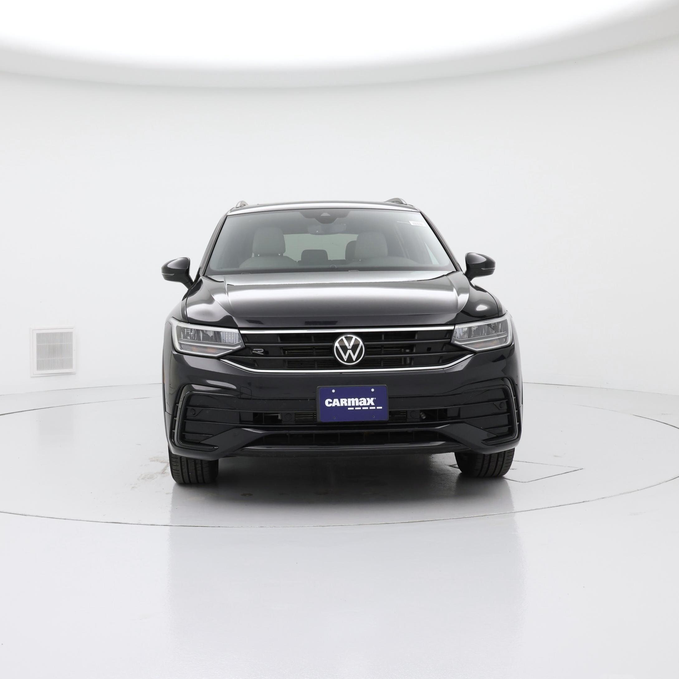 Thumbnail: 2022 Volkswagen Tiguan - 5