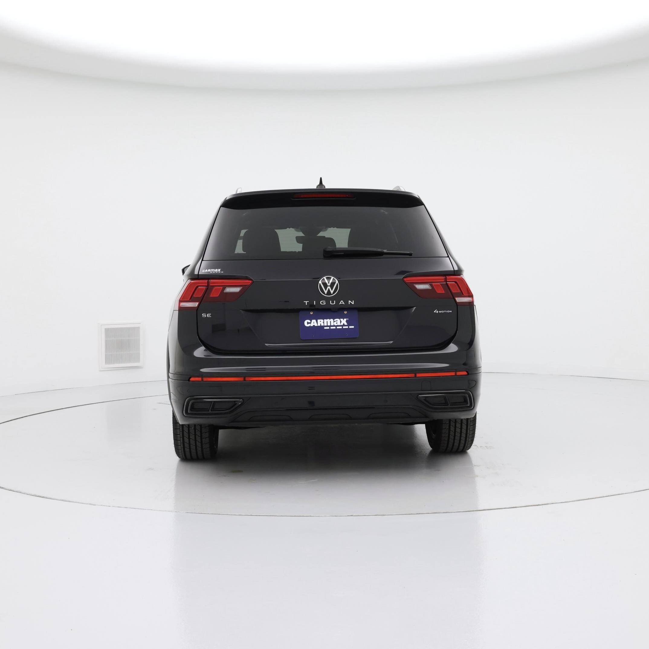 Thumbnail: 2022 Volkswagen Tiguan - 6