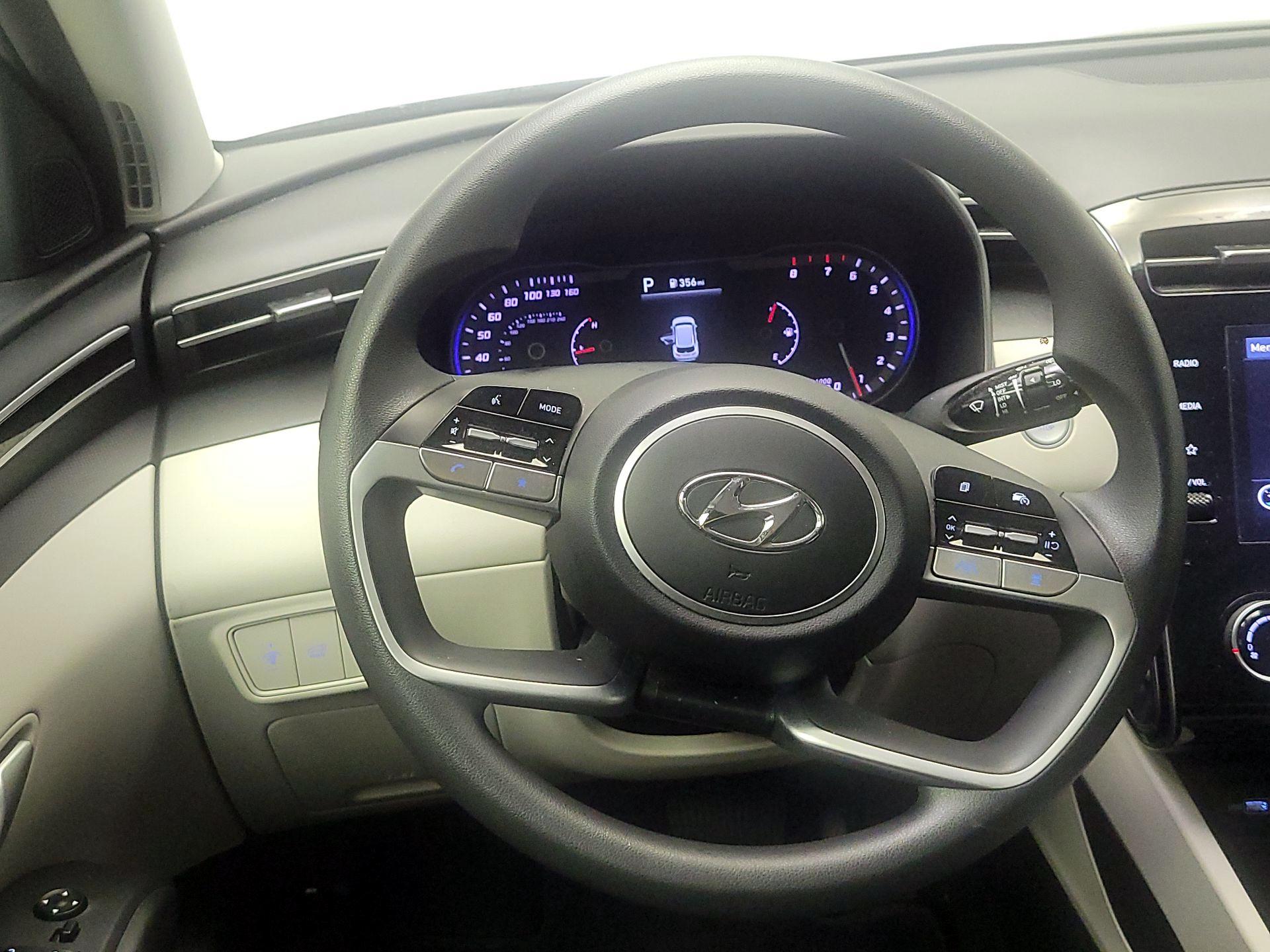 Thumbnail: 2023 Hyundai Tucson - 10
