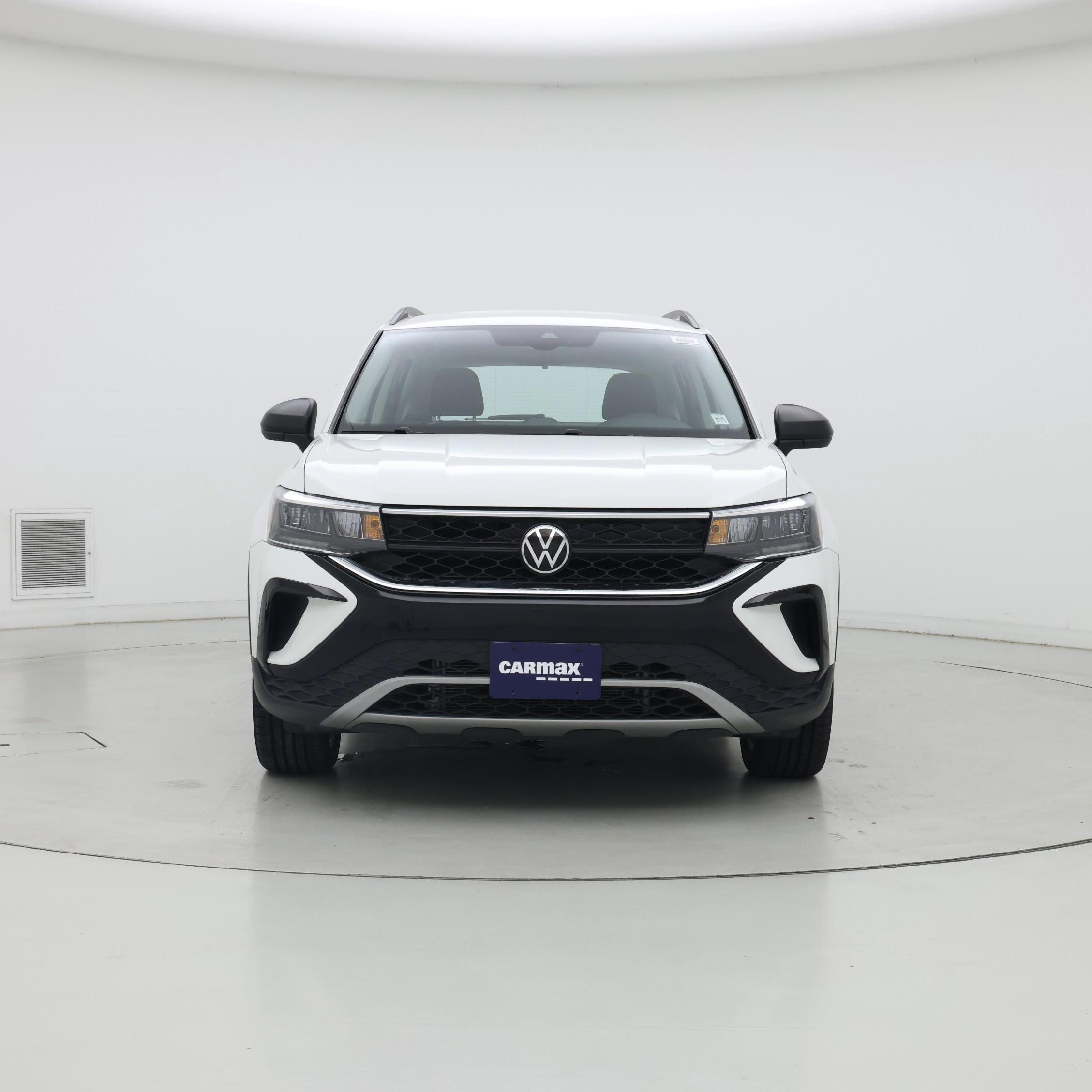 Thumbnail: 2023 Volkswagen Taos - 5