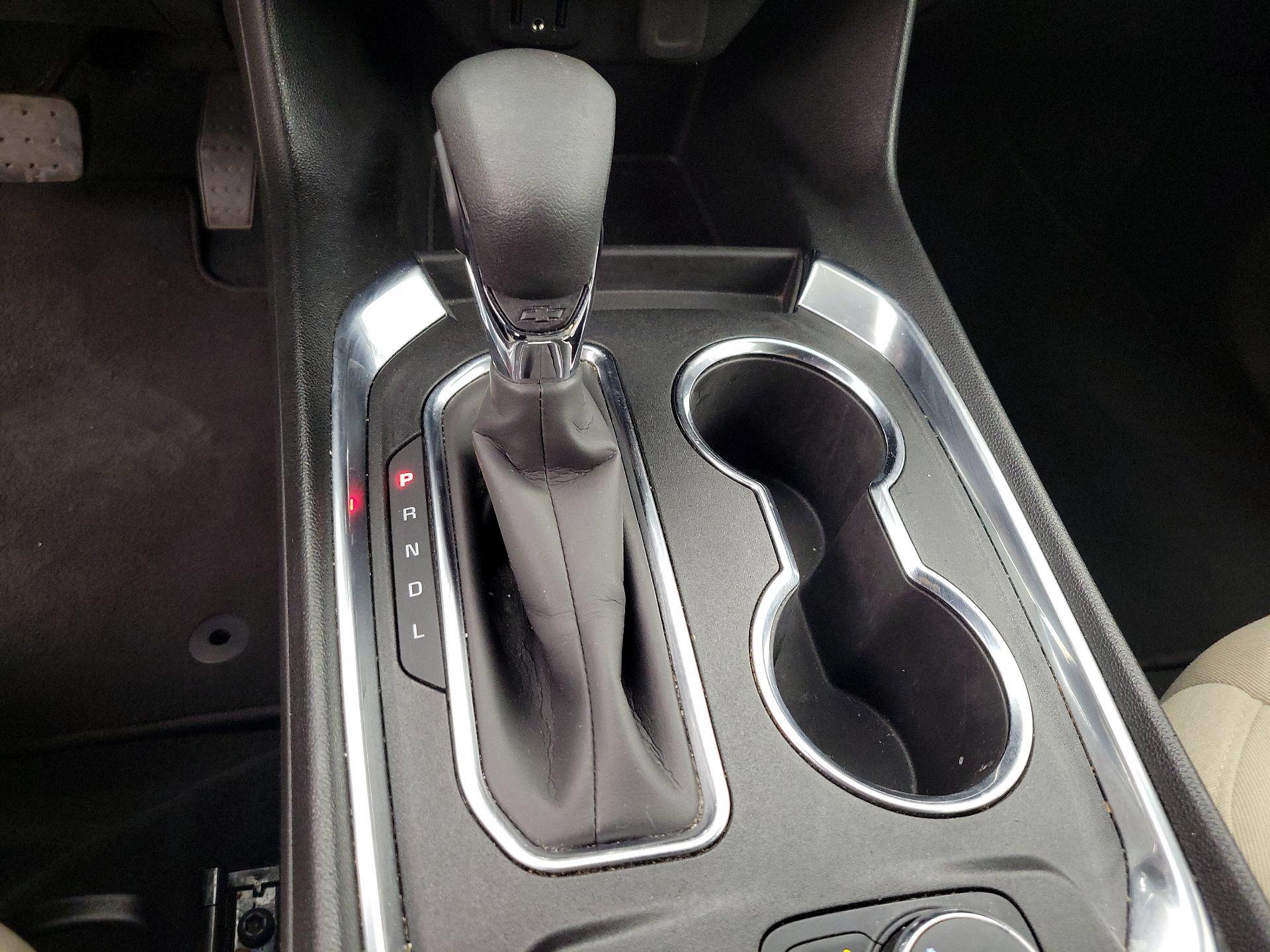 Thumbnail: 2023 Chevrolet Traverse - 17