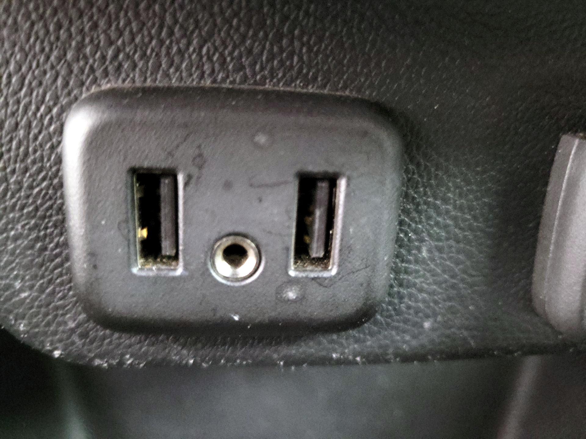 Thumbnail: 2023 Chevrolet Traverse - 18