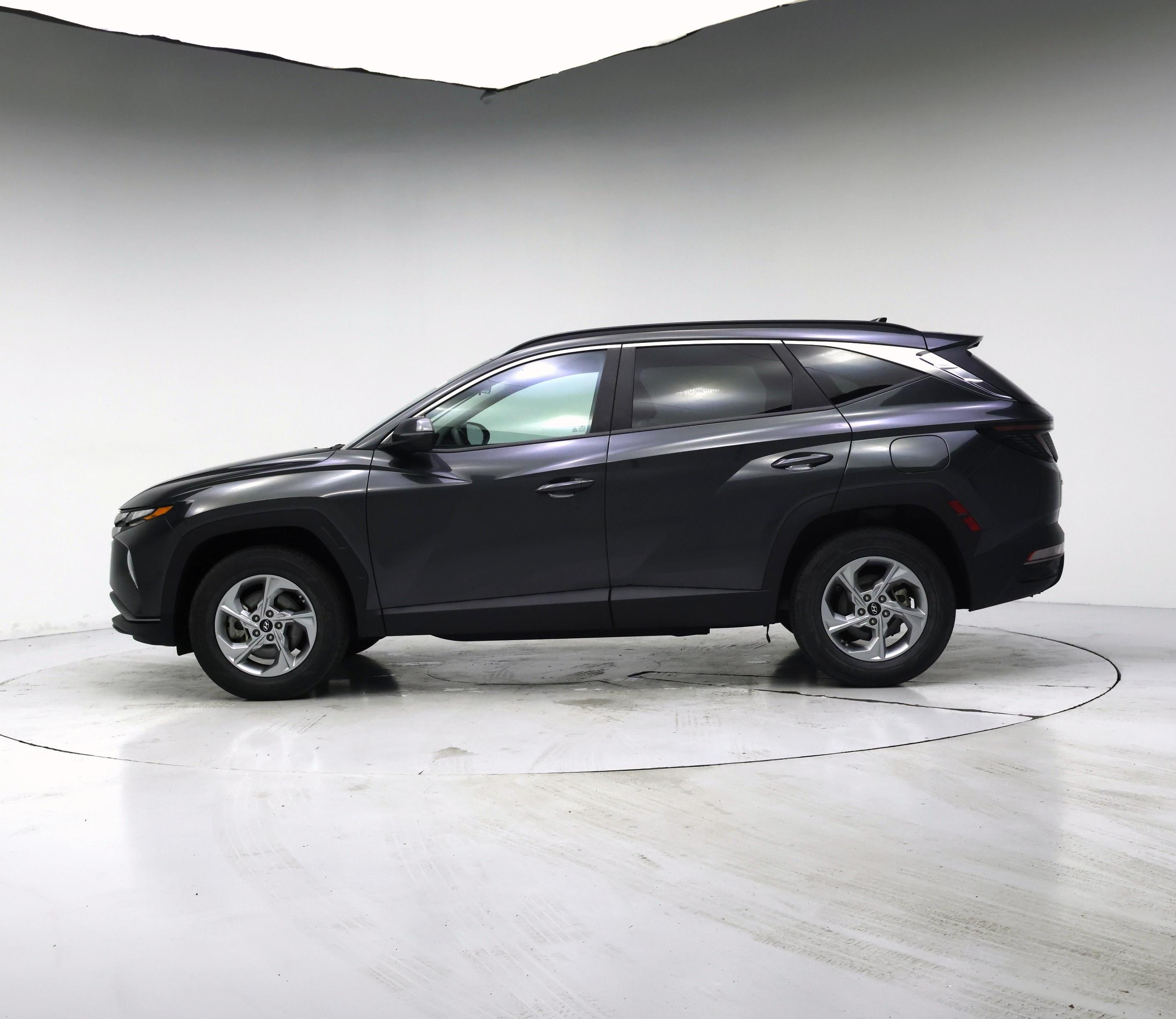 Thumbnail: 2023 Hyundai Tucson - 3