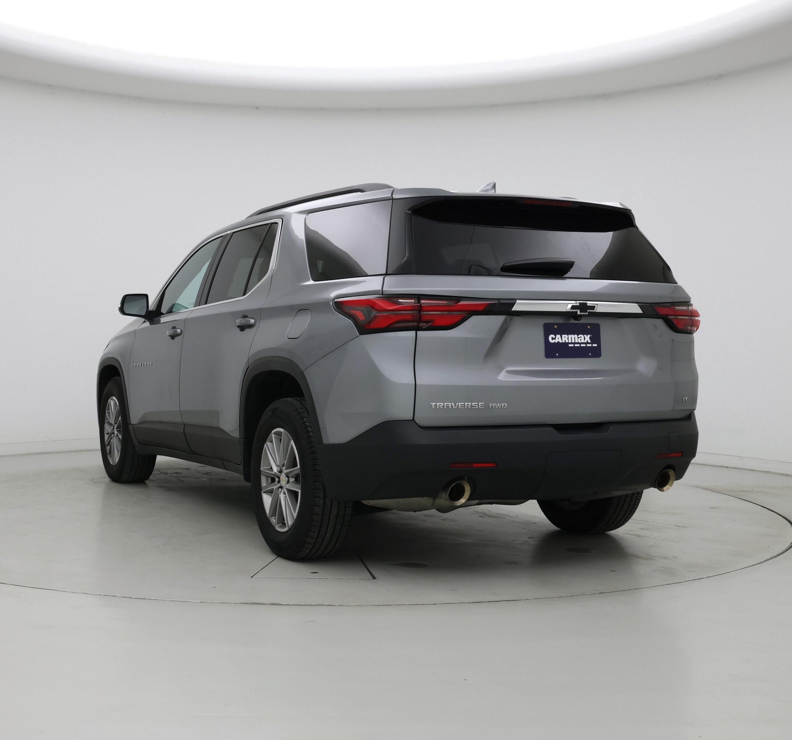 Thumbnail: 2023 Chevrolet Traverse - 2