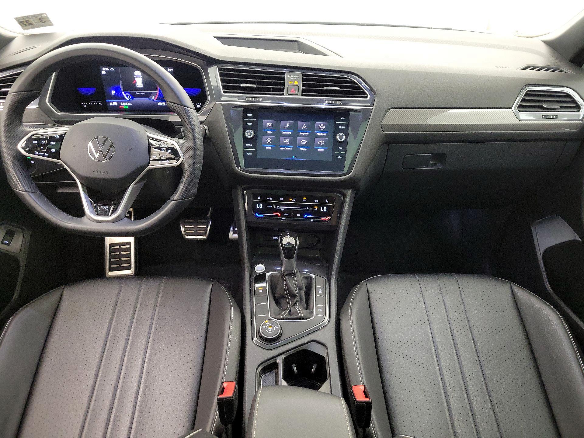 Thumbnail: 2022 Volkswagen Tiguan - 9