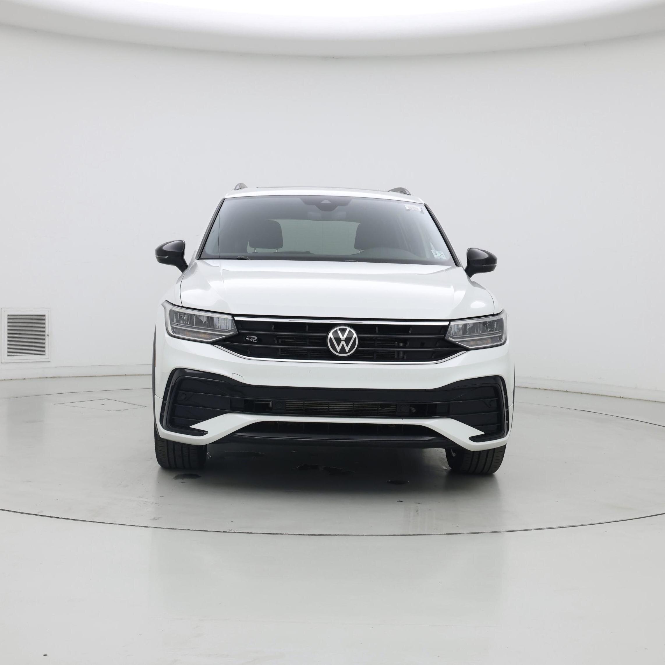 Thumbnail: 2022 Volkswagen Tiguan - 5