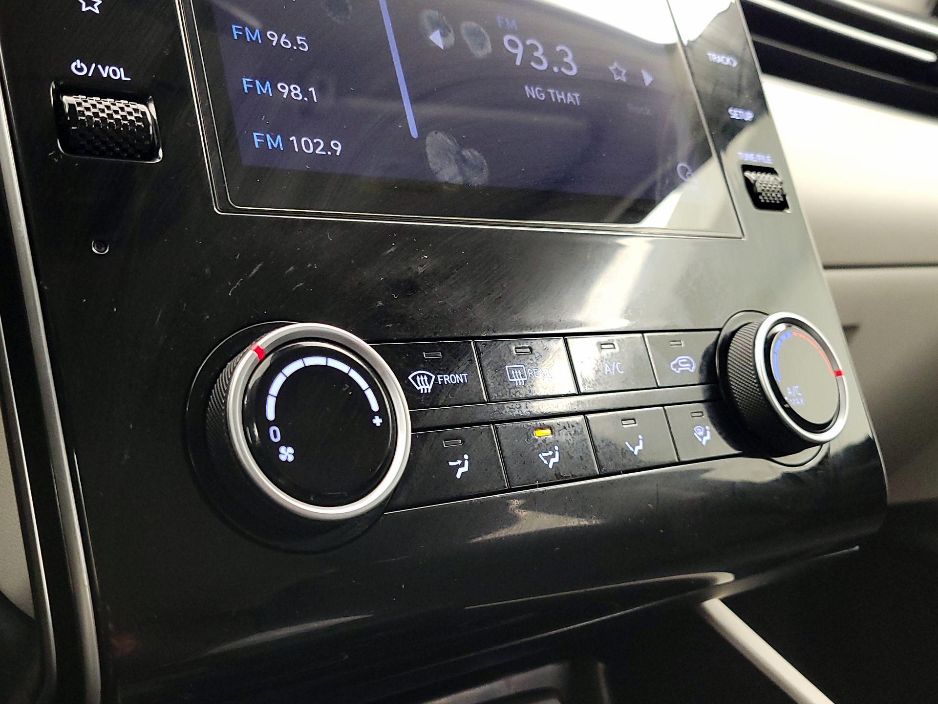 Thumbnail: 2023 Hyundai Tucson - 16