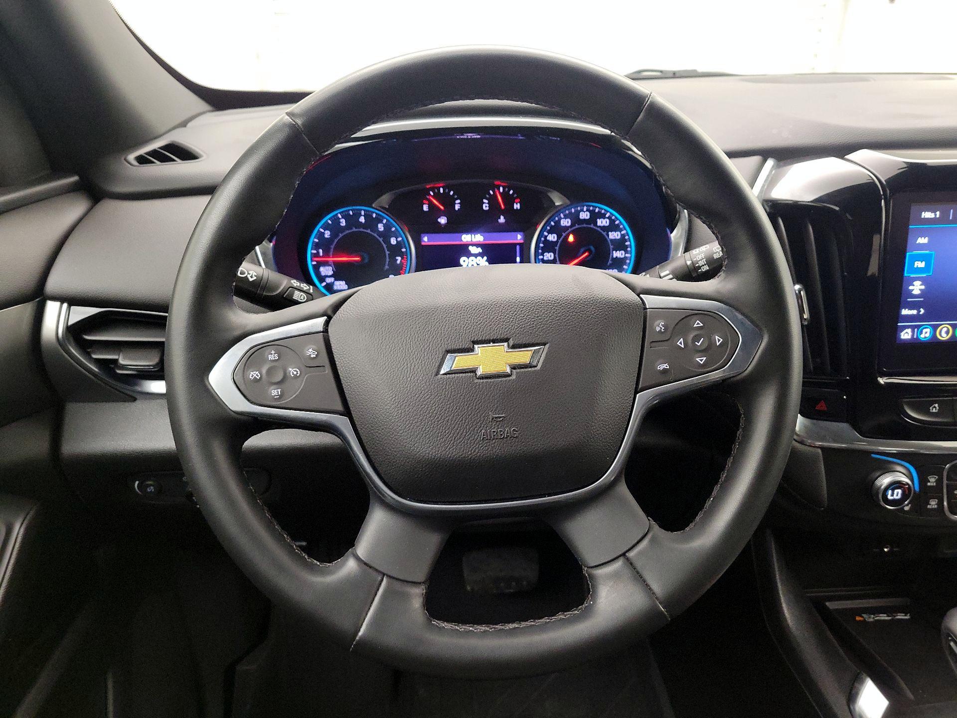 Thumbnail: 2023 Chevrolet Traverse - 10