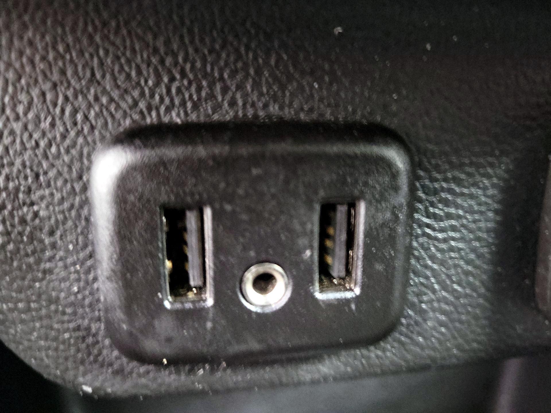 Thumbnail: 2023 Chevrolet Traverse - 18