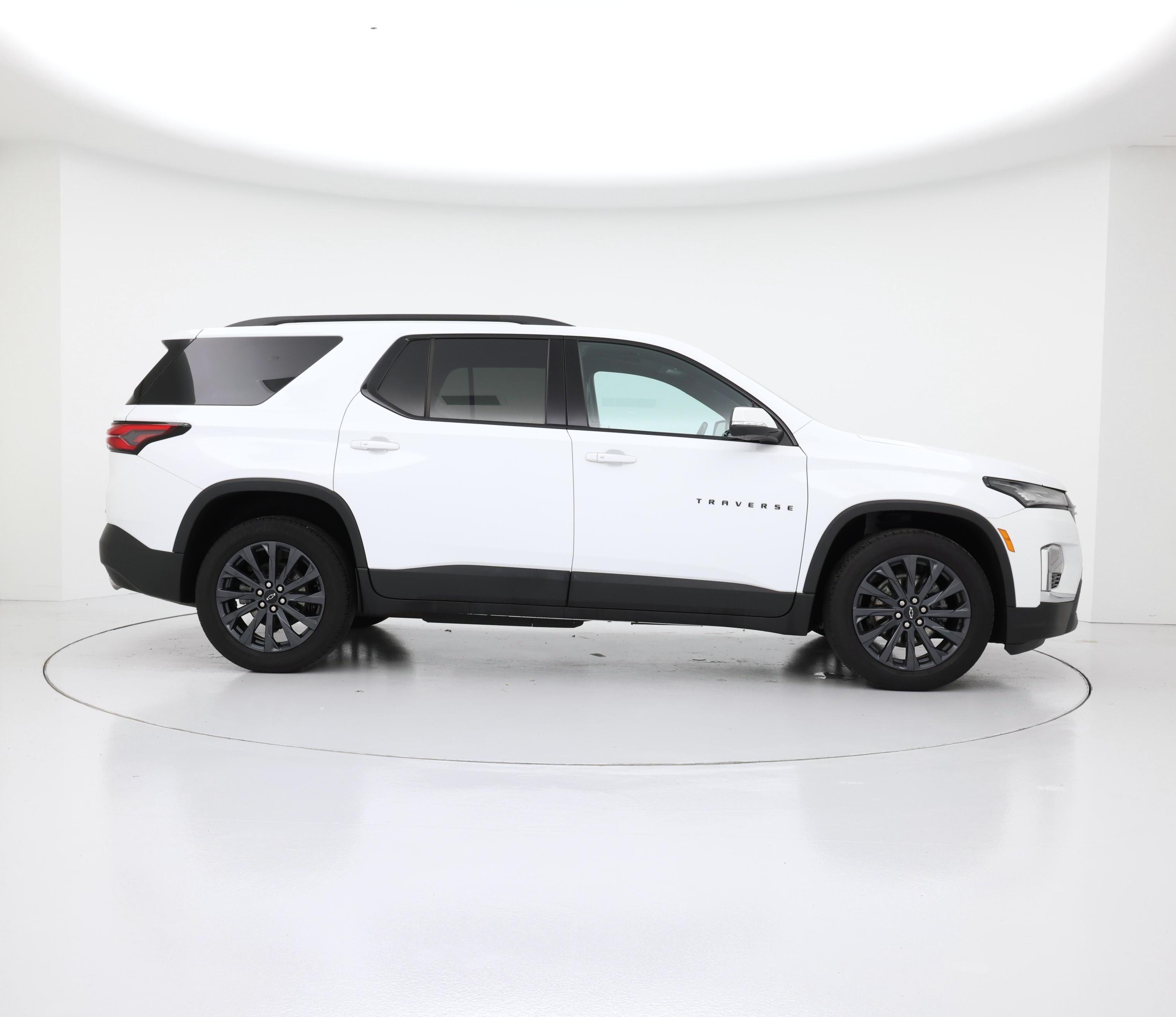 Thumbnail: 2023 Chevrolet Traverse - 7