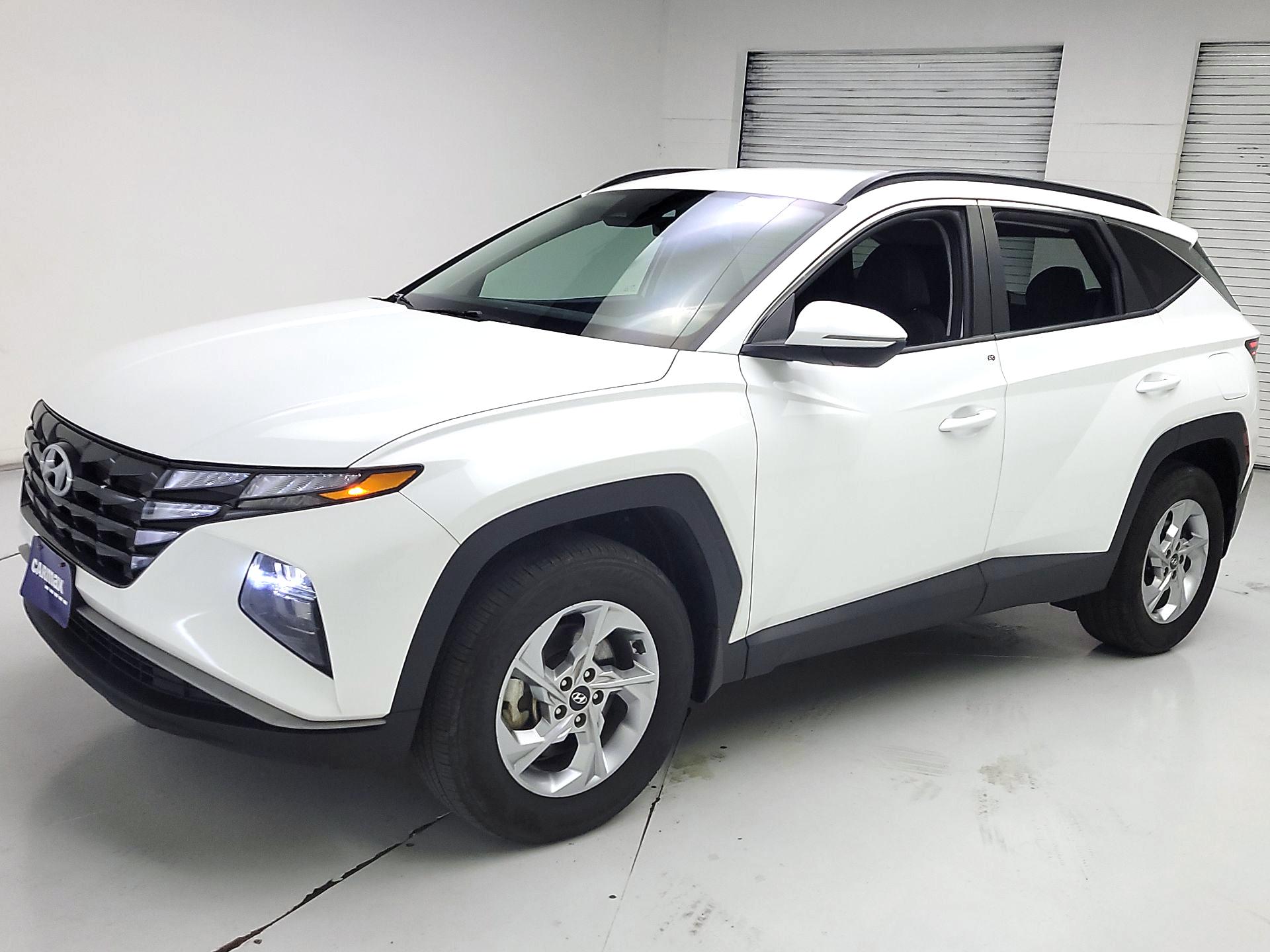 Thumbnail: 2023 Hyundai Tucson - 3