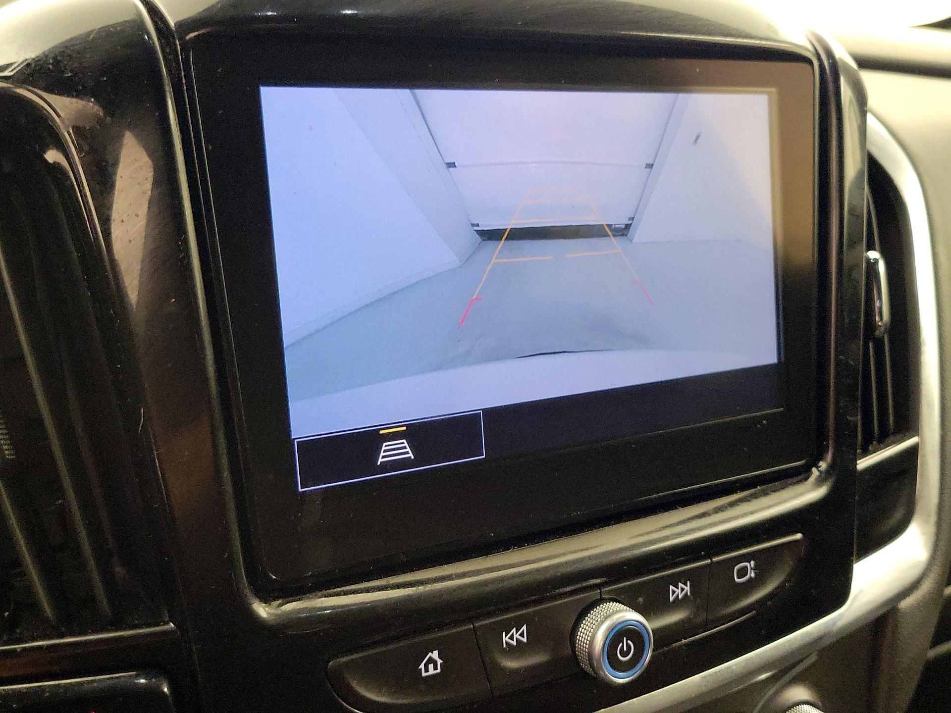 Thumbnail: 2023 Chevrolet Traverse - 14