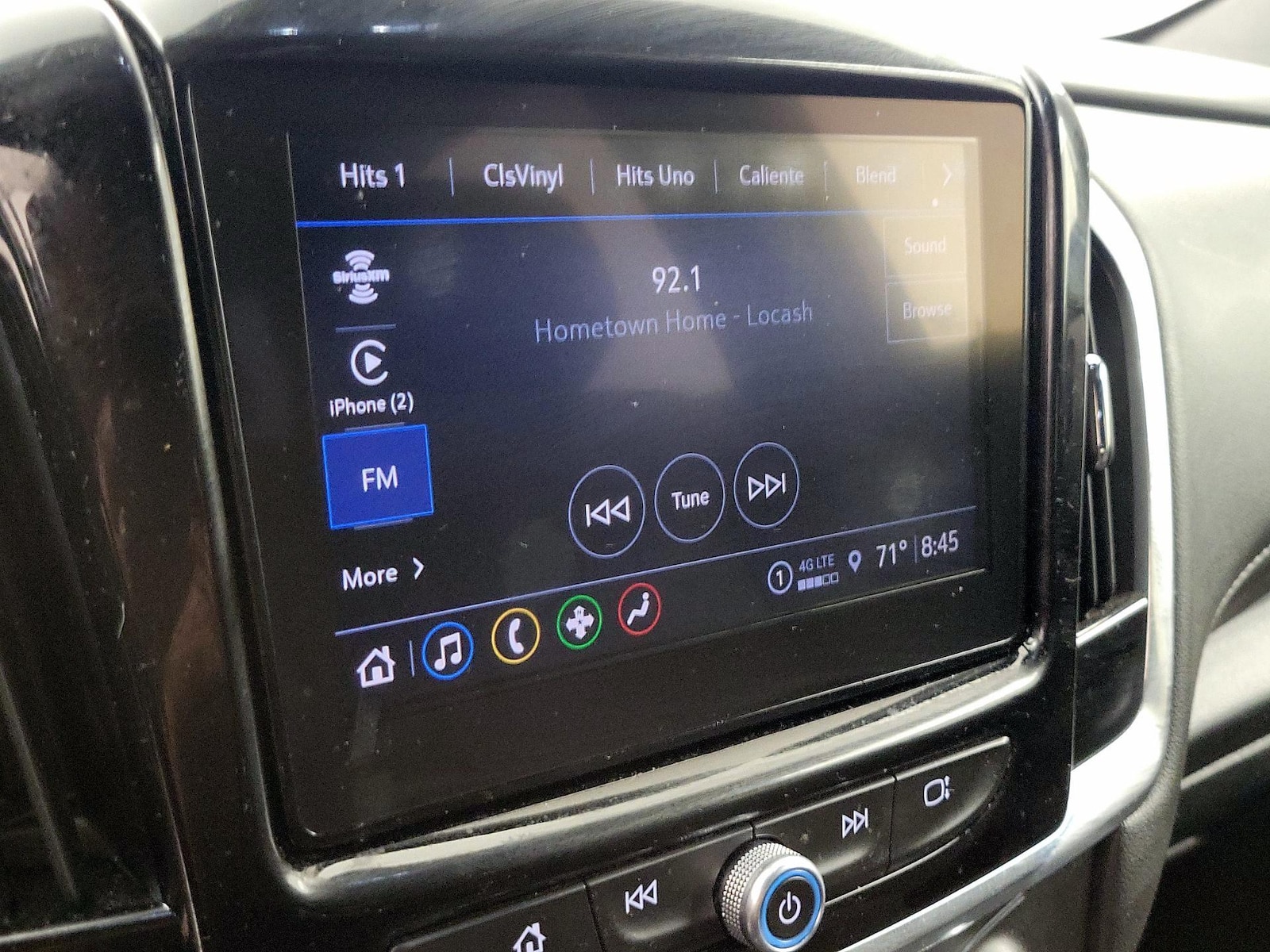 2023 Chevrolet Traverse 1LT - Photo 16