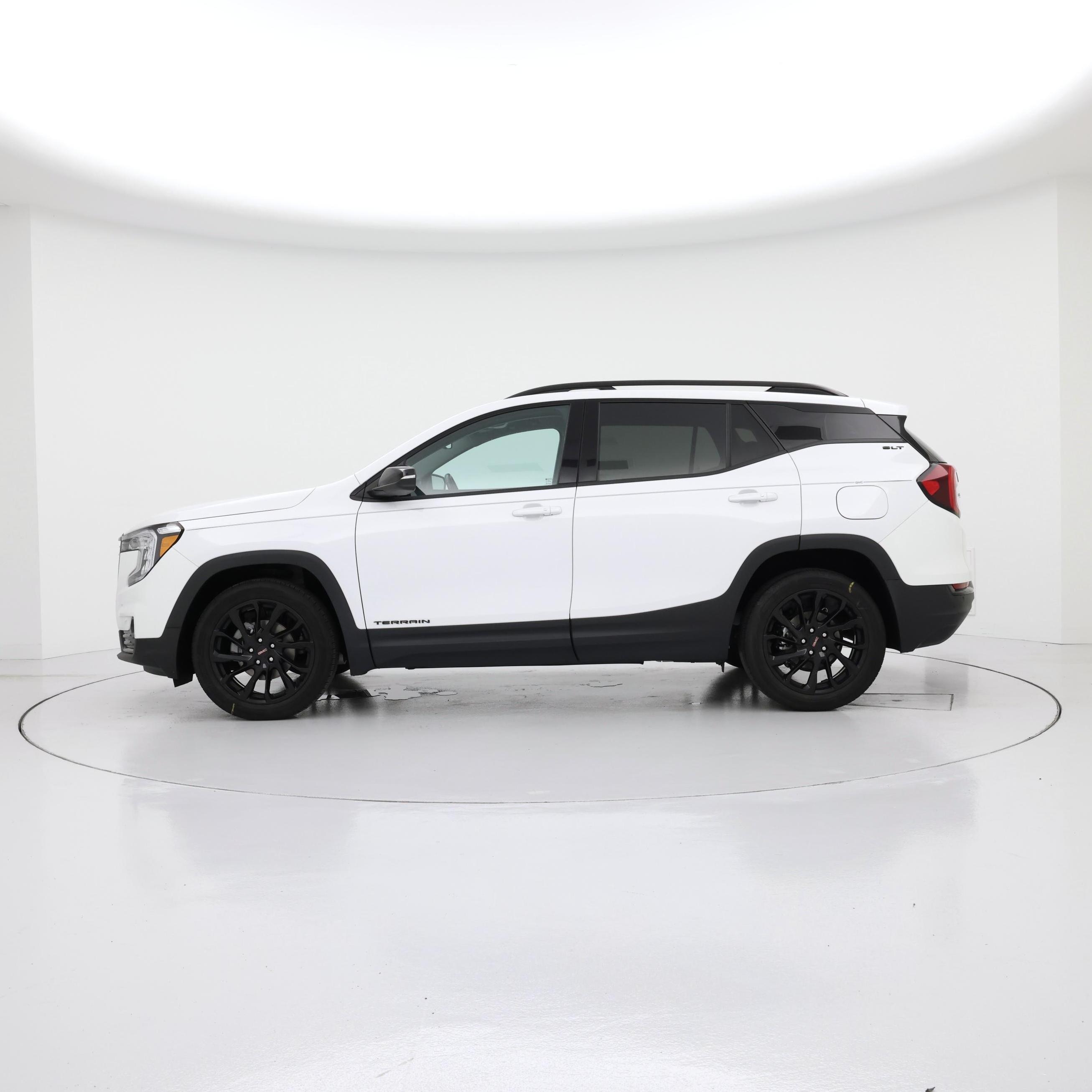 Thumbnail: 2023 GMC Terrain - 3