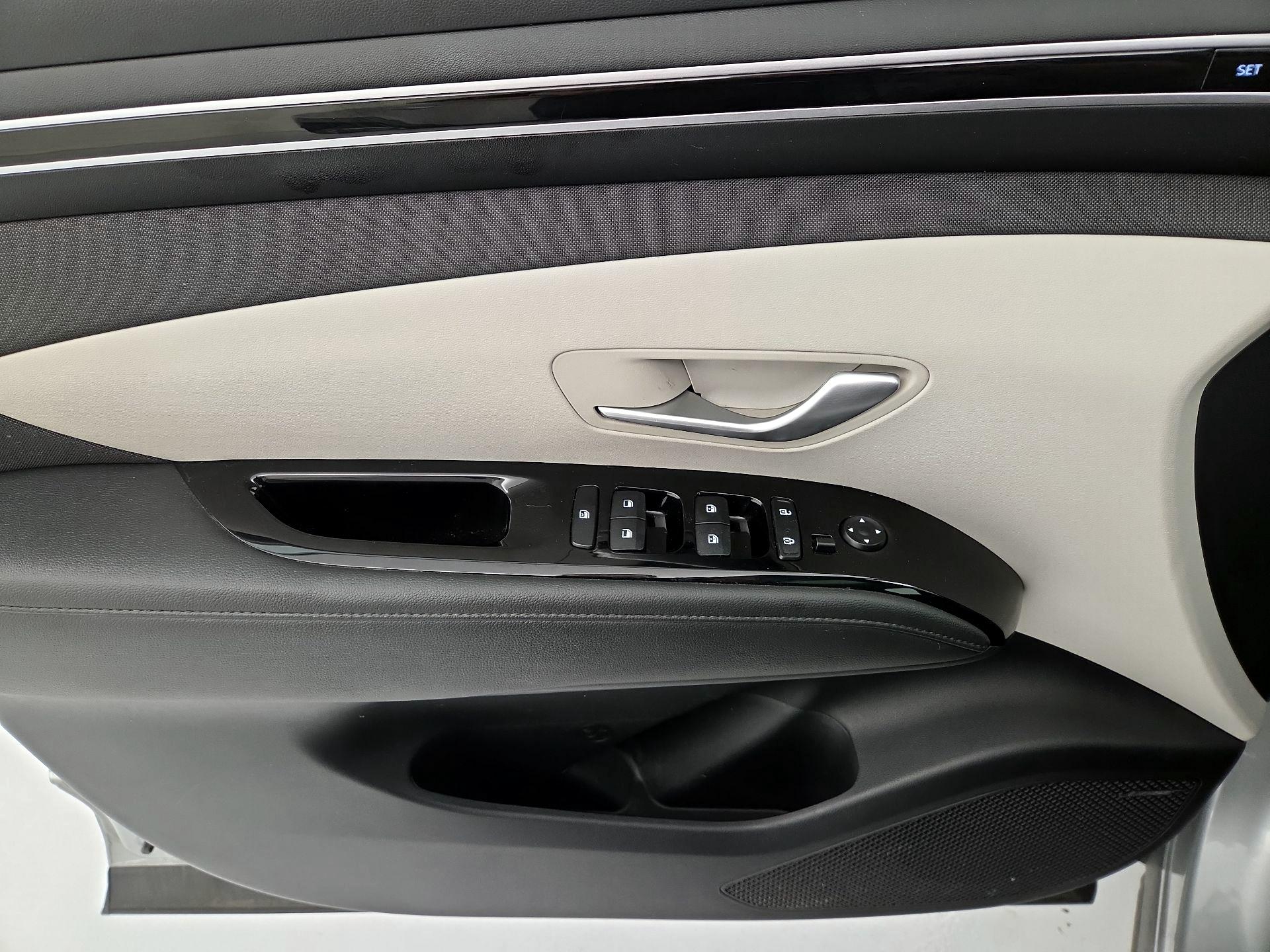 Thumbnail: 2023 Hyundai Tucson - 12
