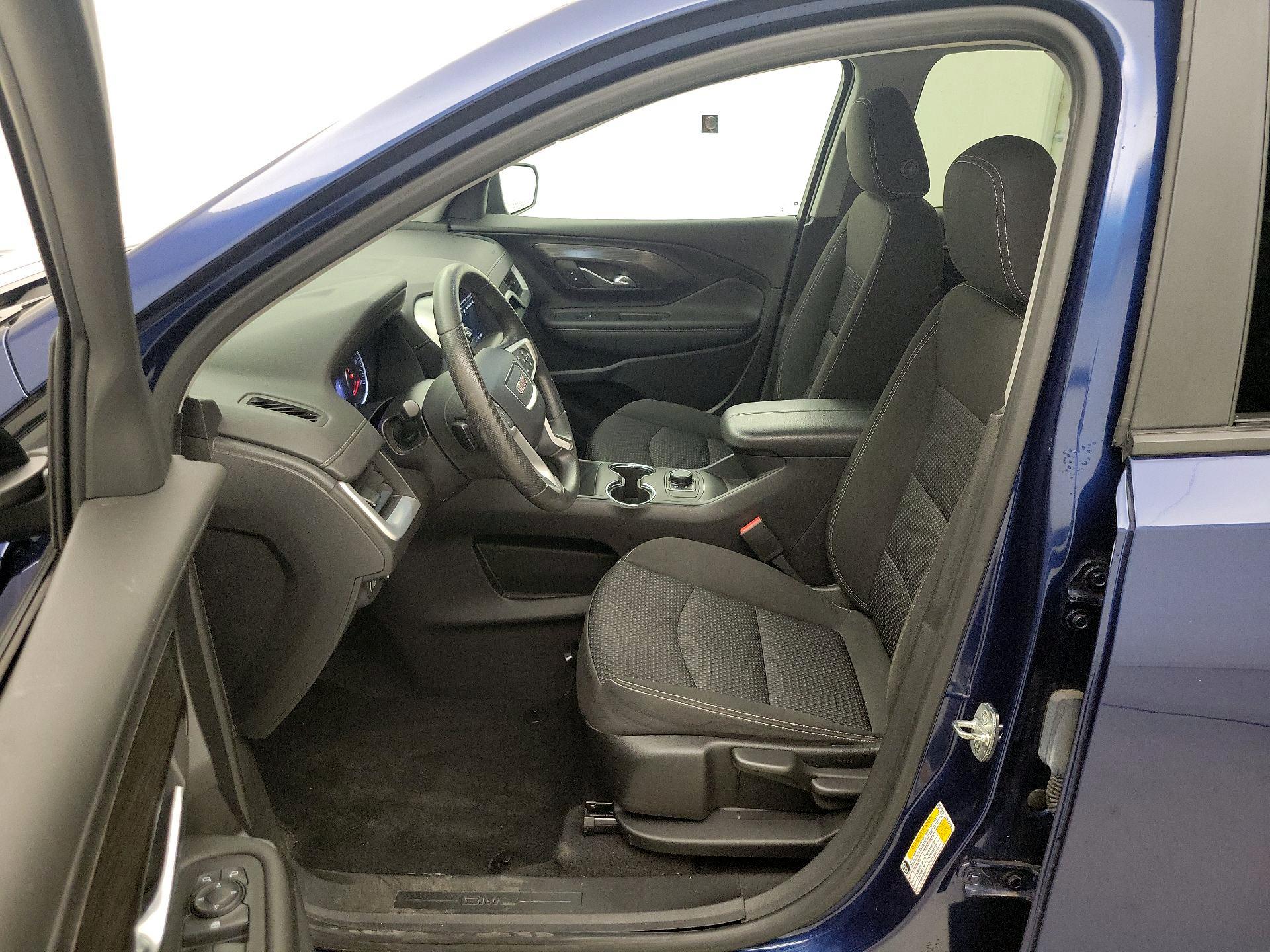 Thumbnail: 2022 GMC Terrain - 11