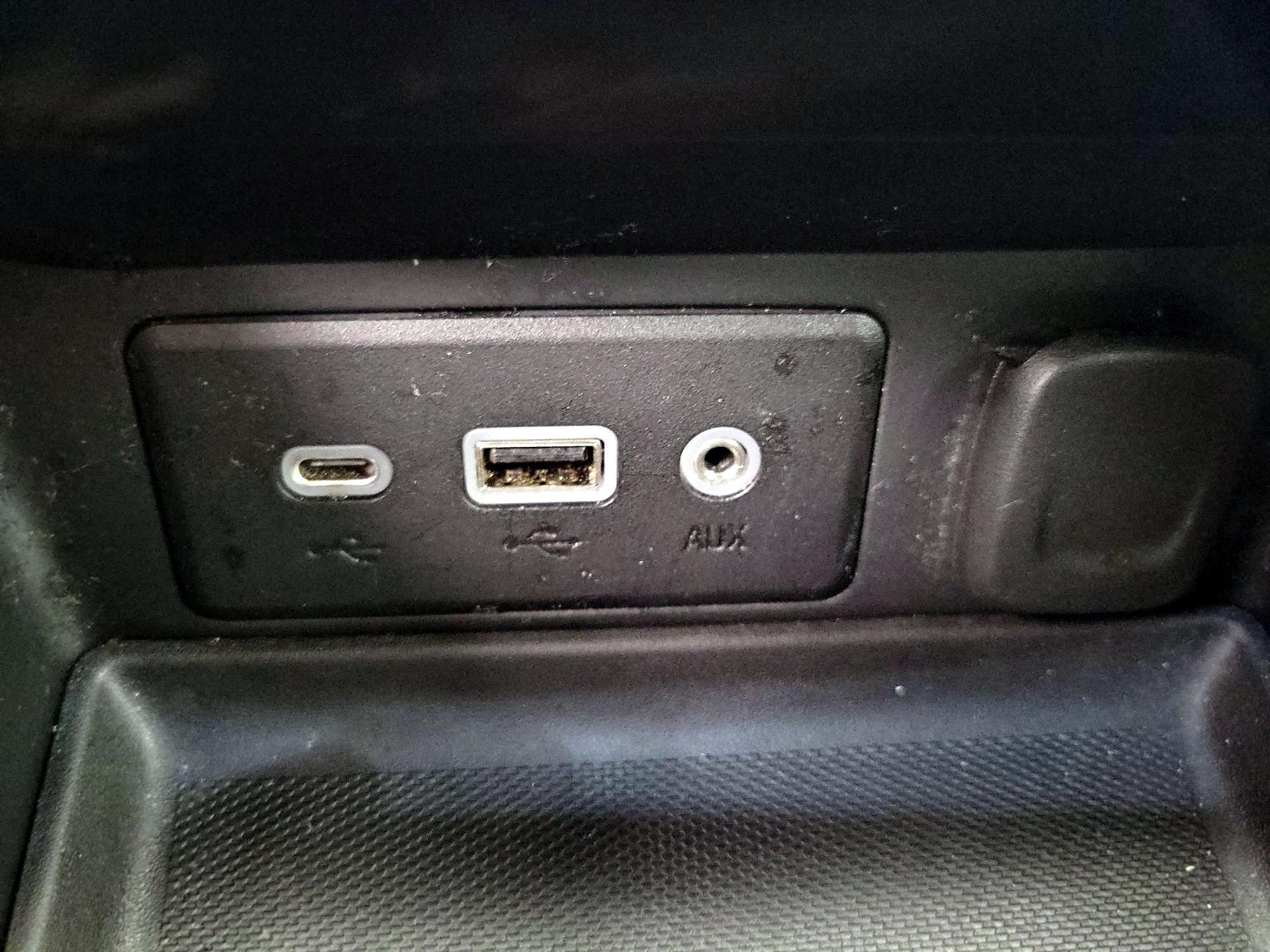 Thumbnail: 2022 GMC Terrain - 18