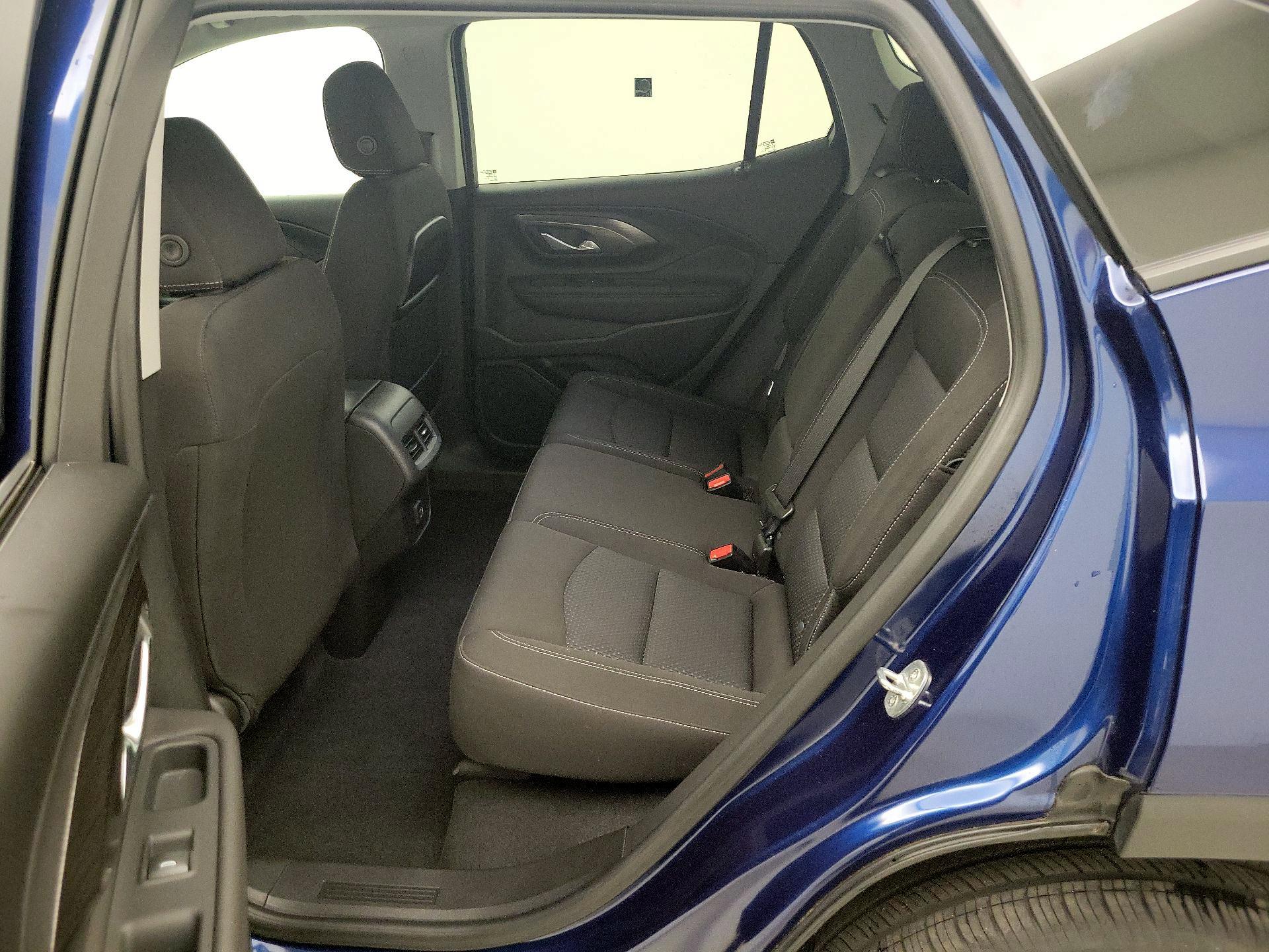 Thumbnail: 2022 GMC Terrain - 19