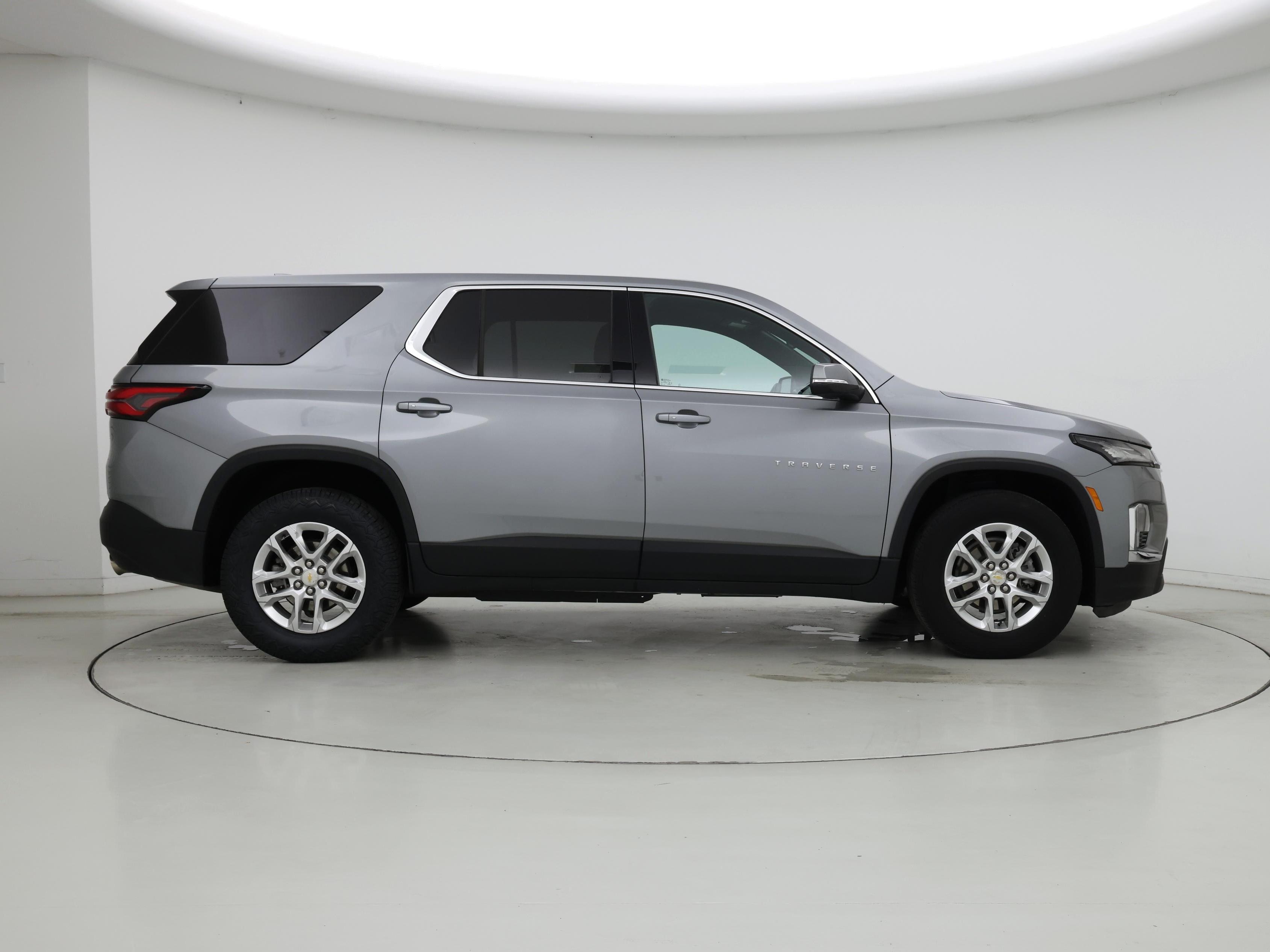 Thumbnail: 2023 Chevrolet Traverse - 7