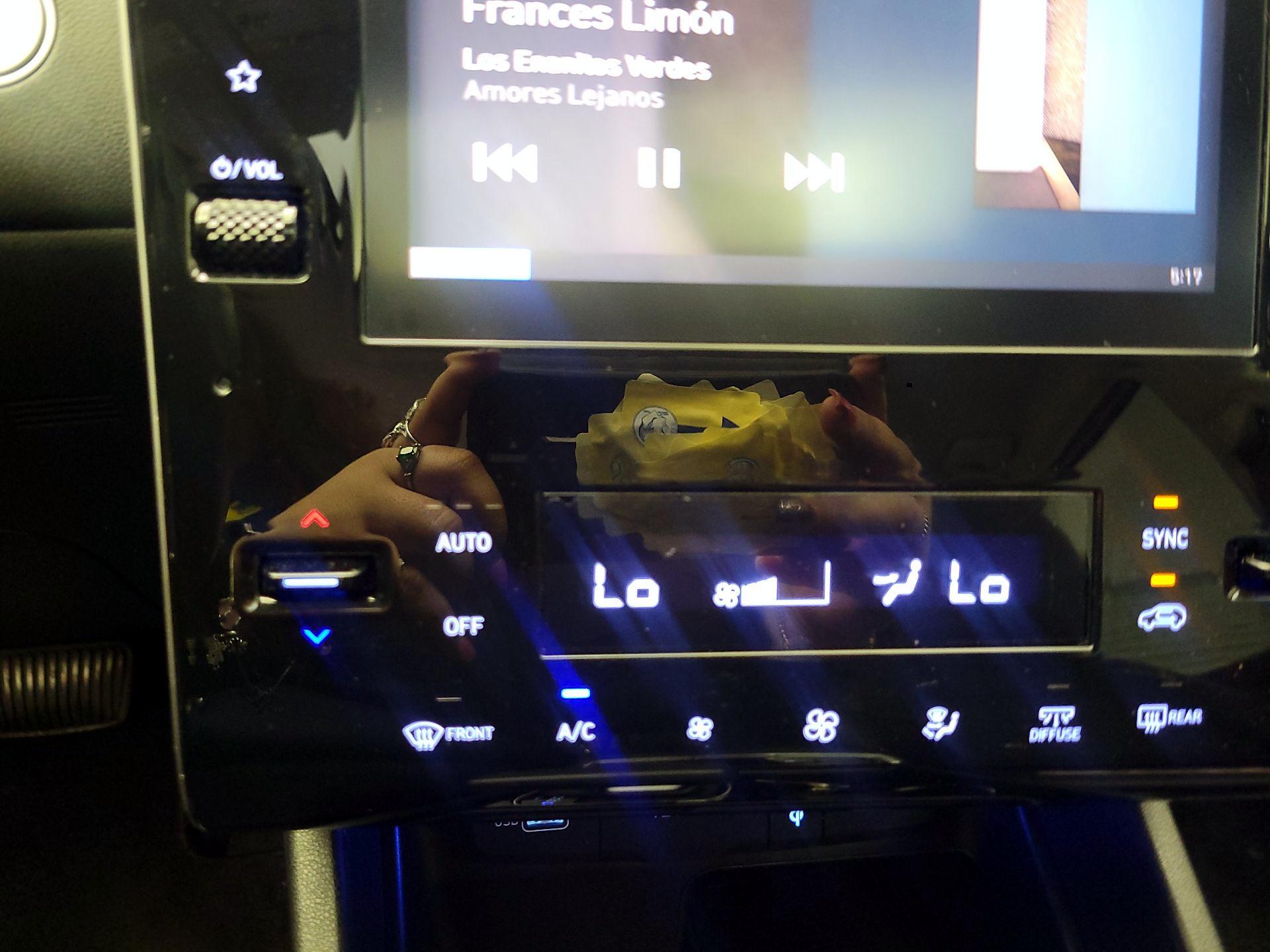 Thumbnail: 2023 Hyundai Tucson - 14