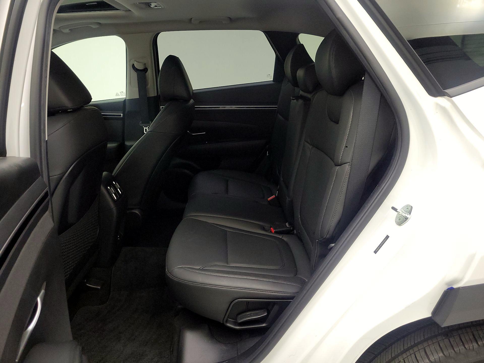 Thumbnail: 2023 Hyundai Tucson - 18