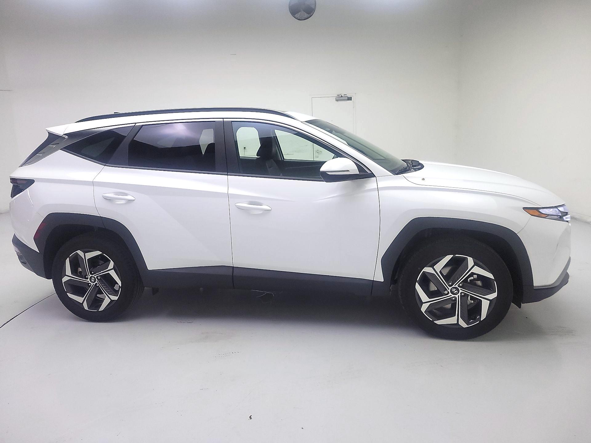 Thumbnail: 2023 Hyundai Tucson - 4