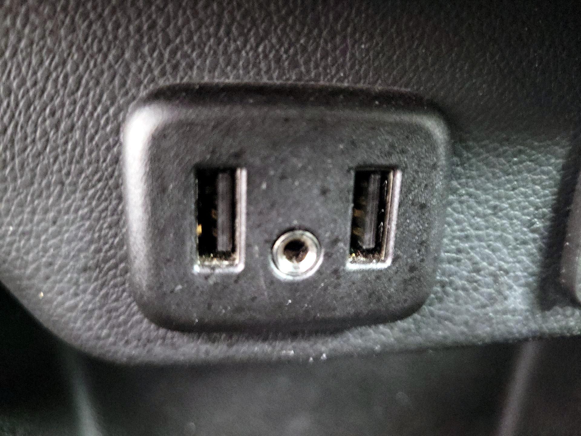 Thumbnail: 2023 Chevrolet Traverse - 18