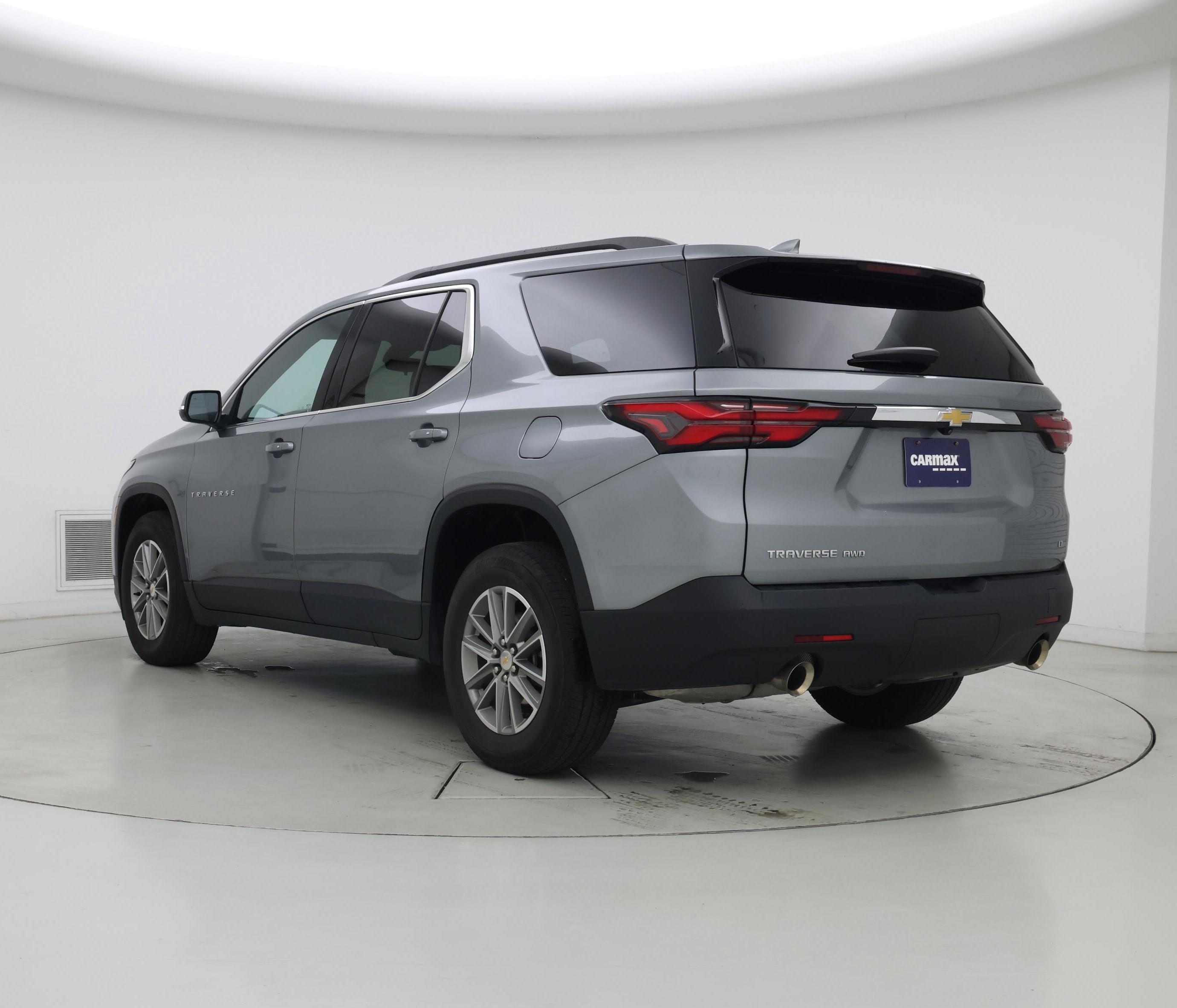 Thumbnail: 2023 Chevrolet Traverse - 2