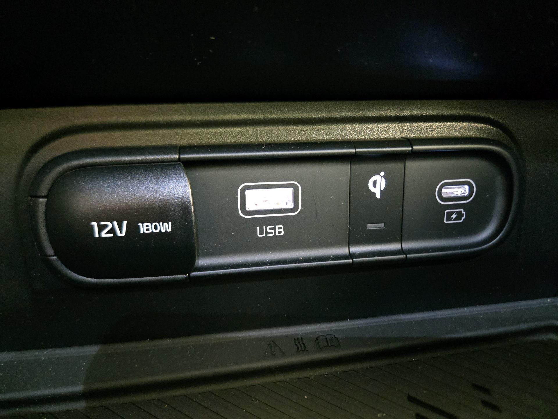 Thumbnail: 2024 Kia Sportage - 19