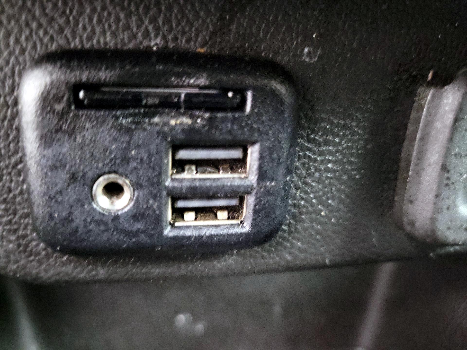 Thumbnail: 2023 Chevrolet Traverse - 19