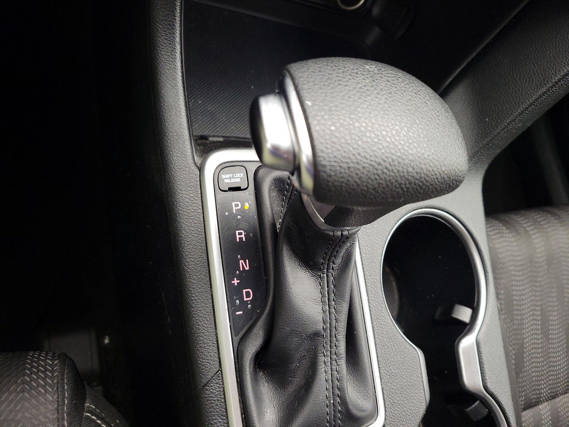 Thumbnail: 2020 Kia Sportage - 17