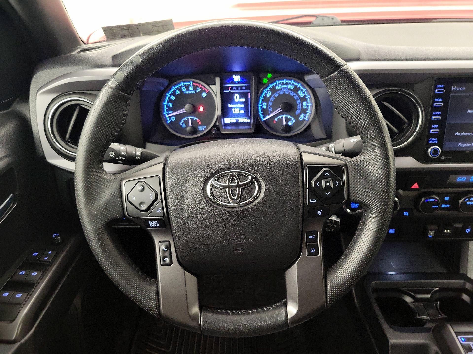 Thumbnail: 2021 Toyota Tacoma - 10