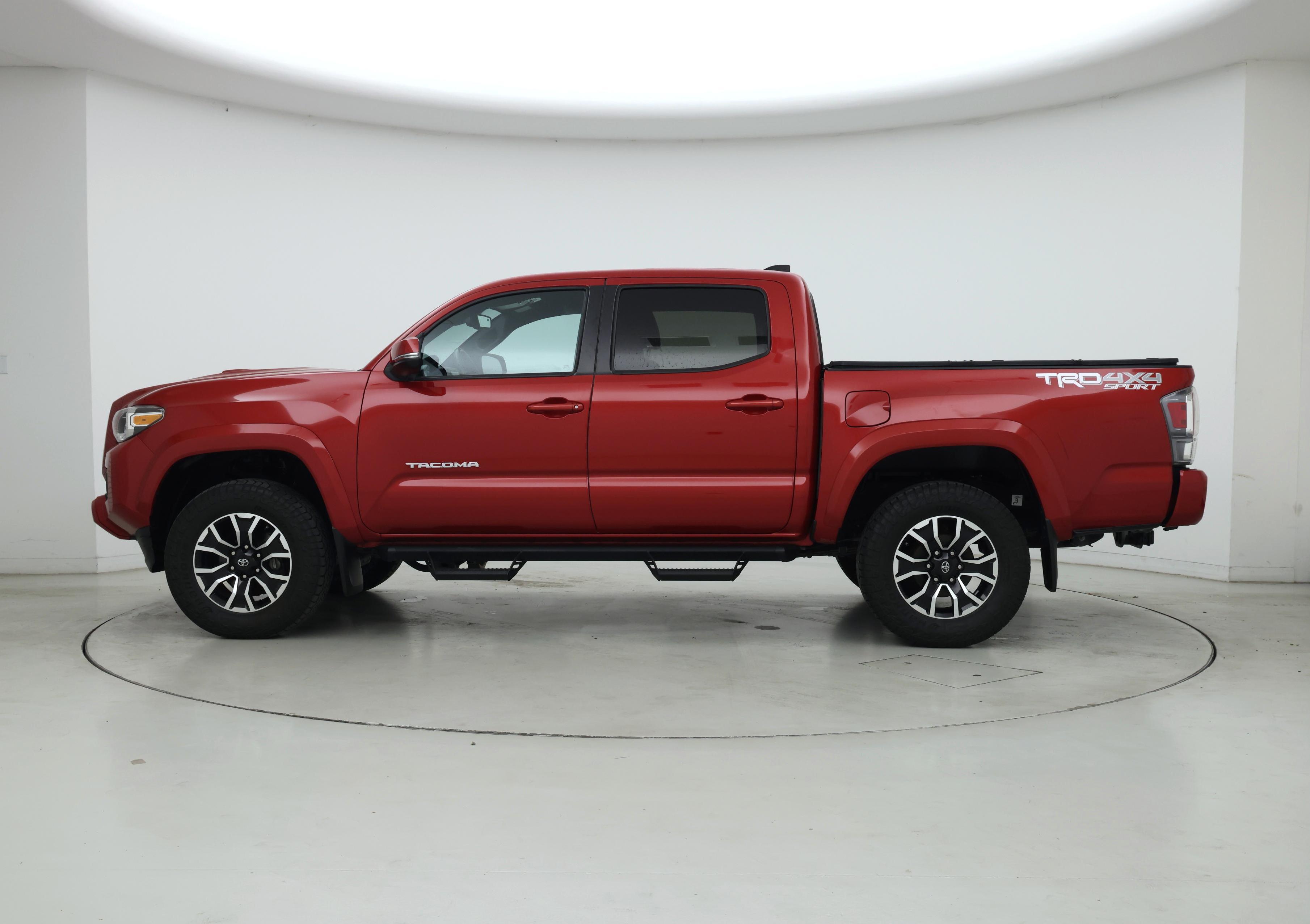 Thumbnail: 2021 Toyota Tacoma - 3