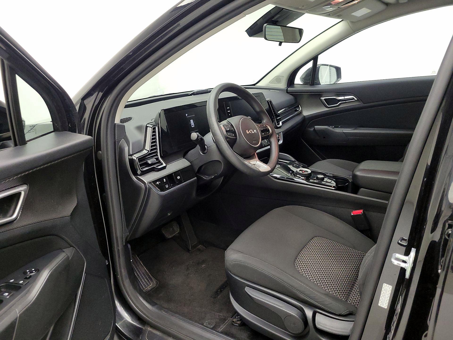 Thumbnail: 2023 Kia Sportage - 9