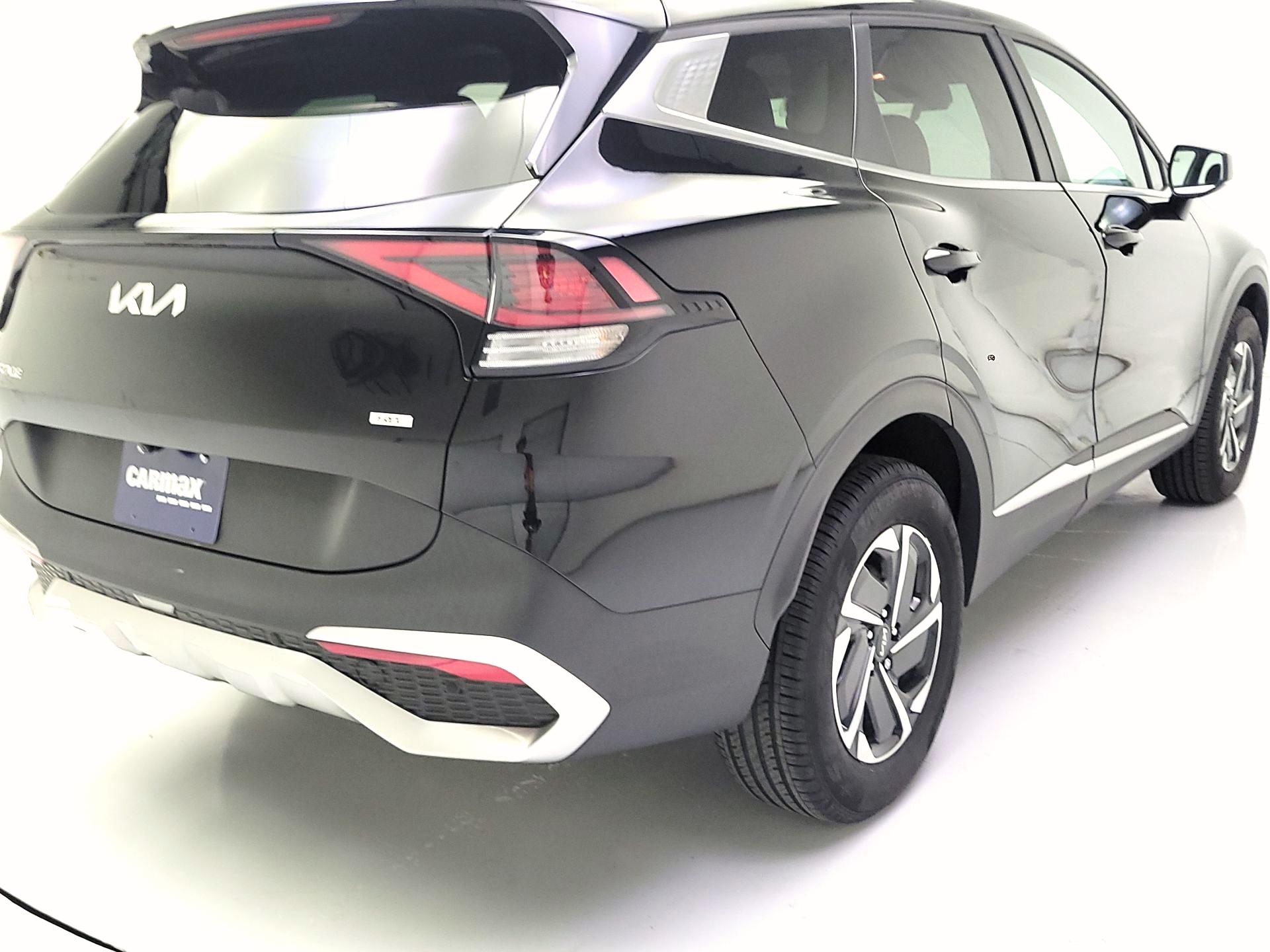 Thumbnail: 2023 Kia Sportage - 5