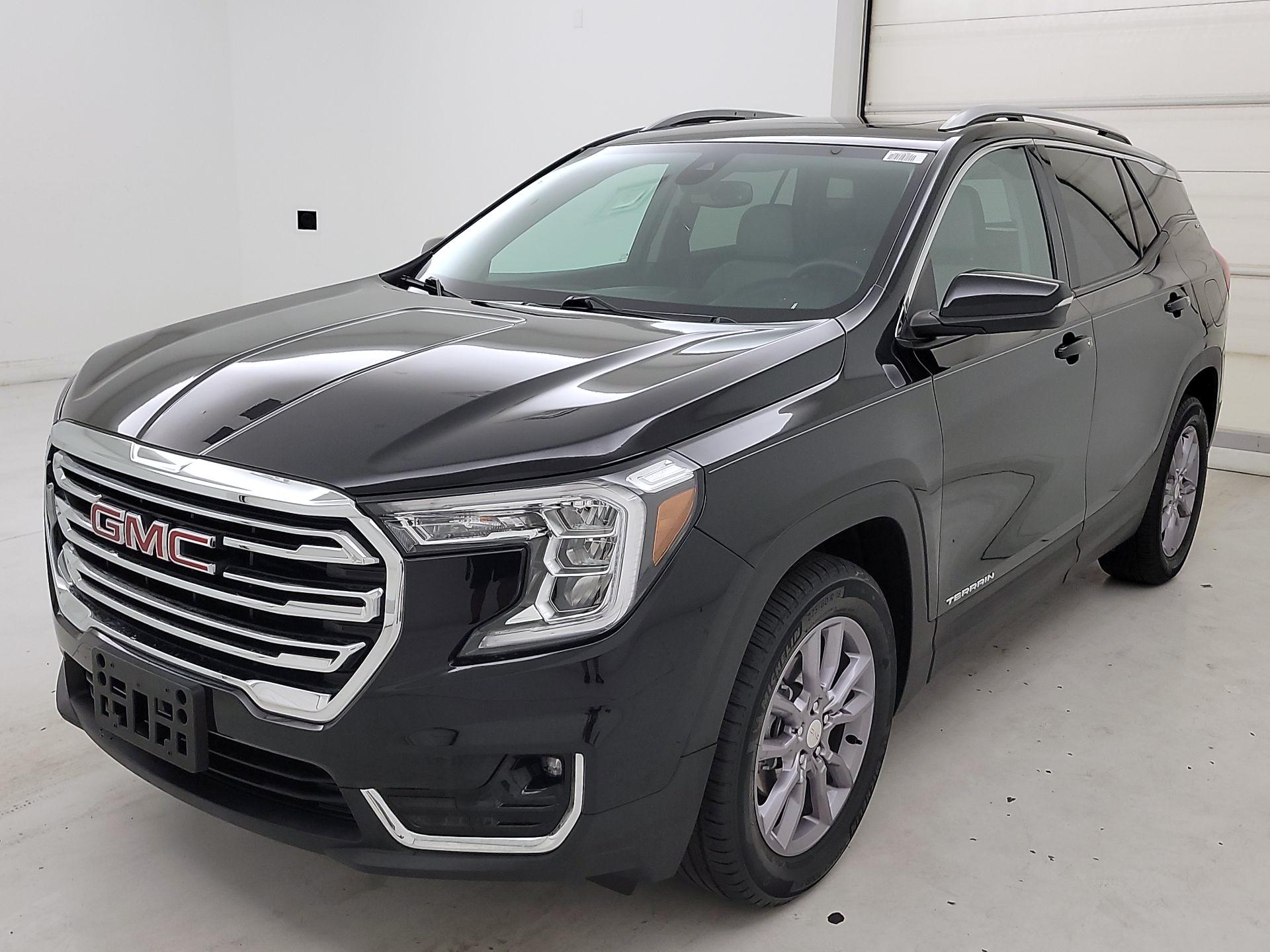 Thumbnail: 2022 GMC Terrain - 3
