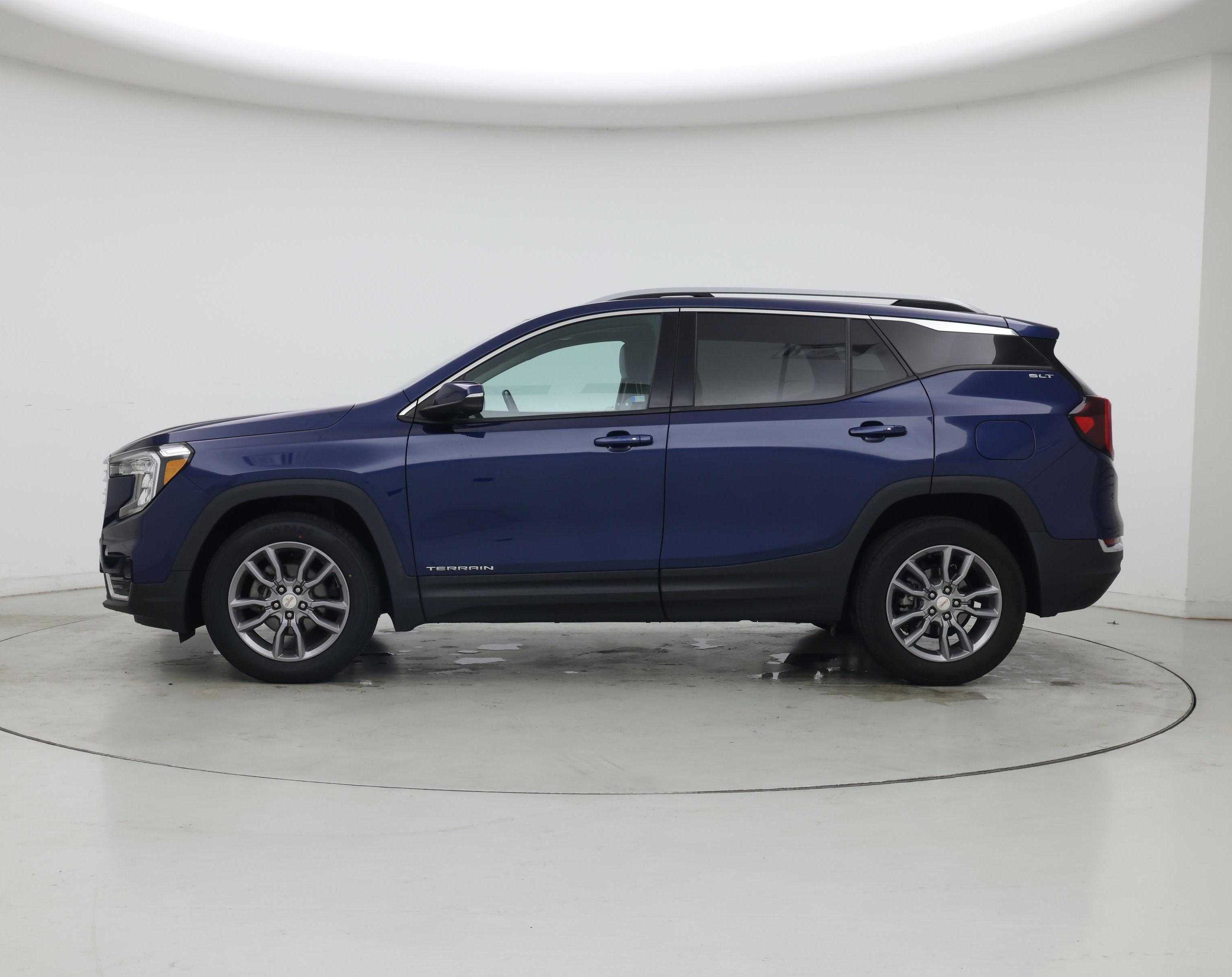 Thumbnail: 2022 GMC Terrain - 3
