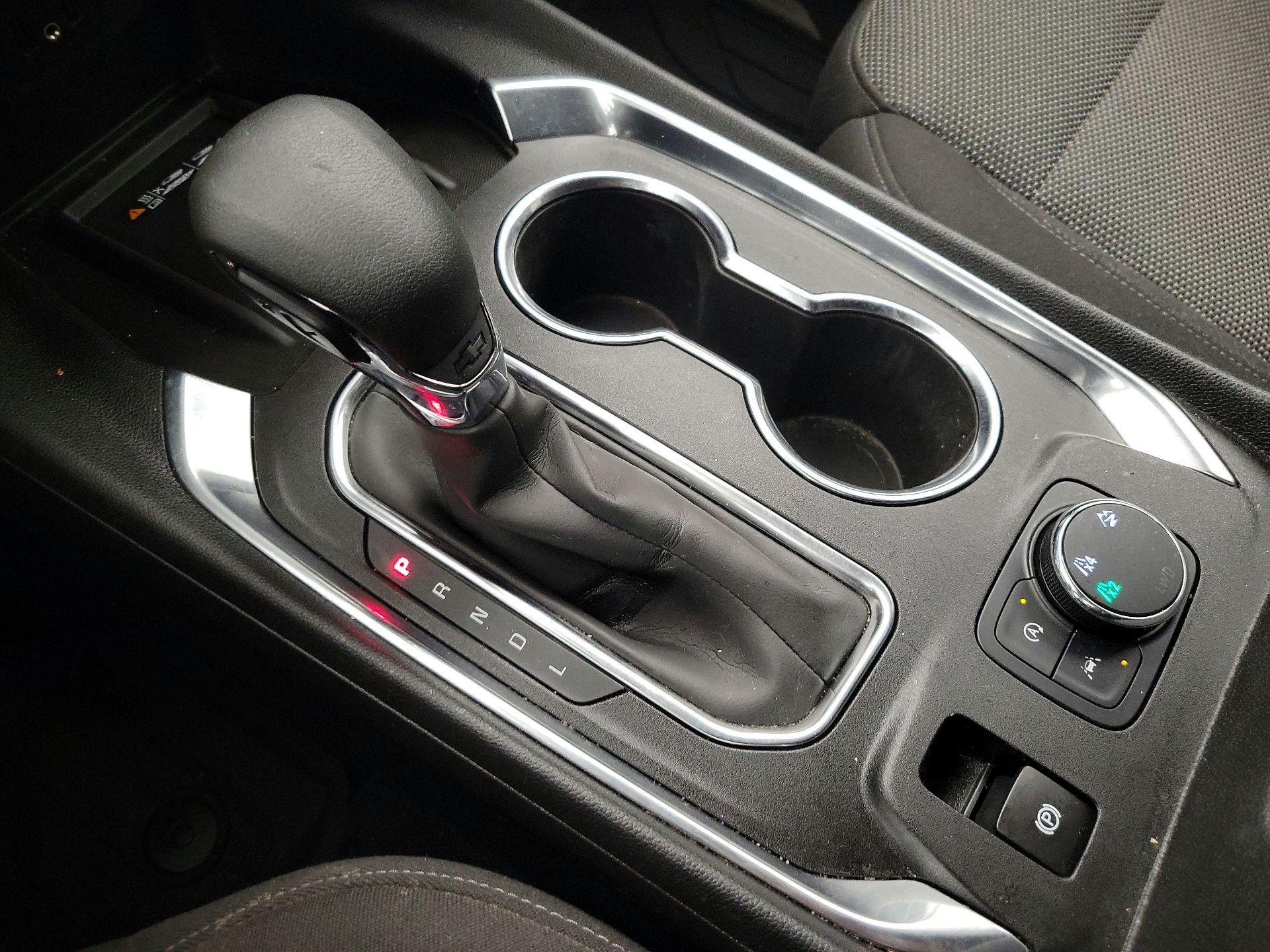 Thumbnail: 2023 Chevrolet Traverse - 17