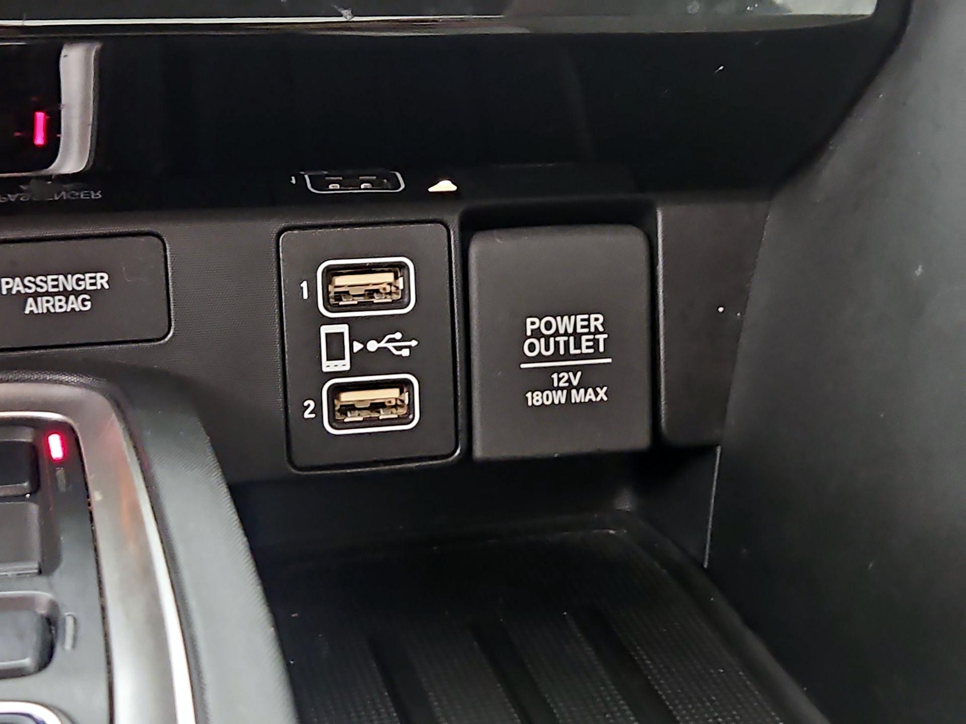 Thumbnail: 2022 Honda Insight - 18