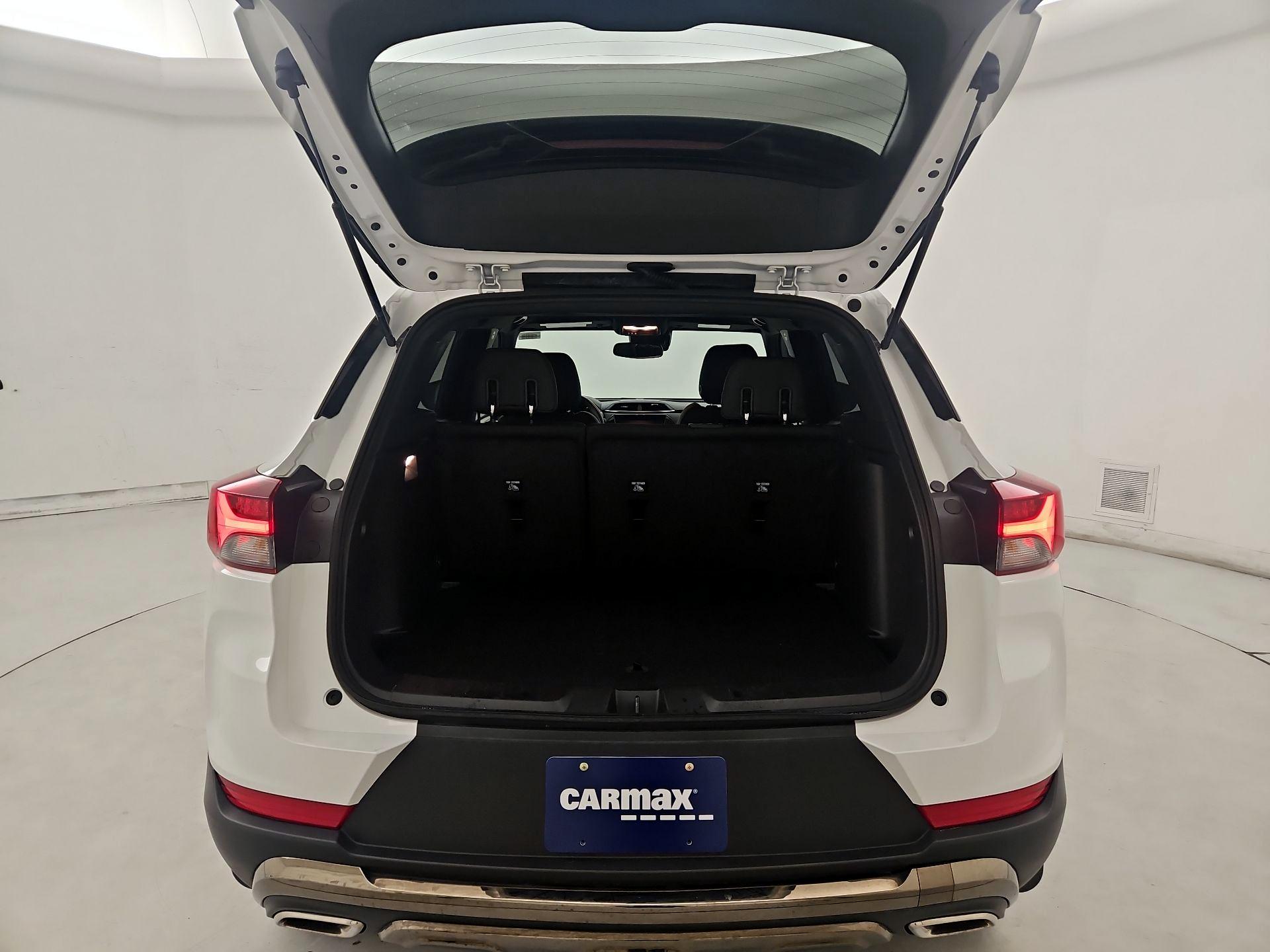 Thumbnail: 2023 Chevrolet TrailBlazer - 20