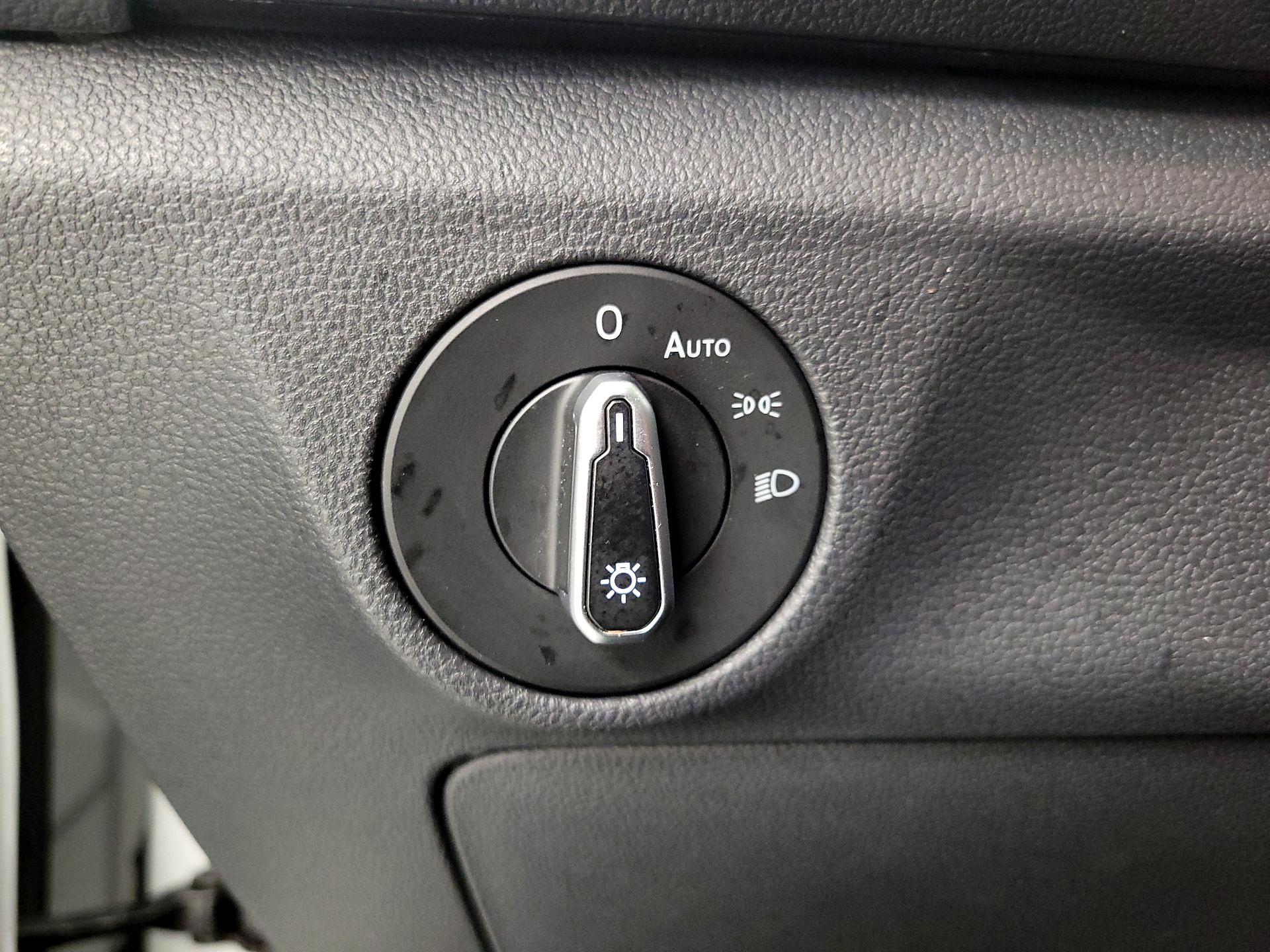 Thumbnail: 2024 Volkswagen Jetta - 13