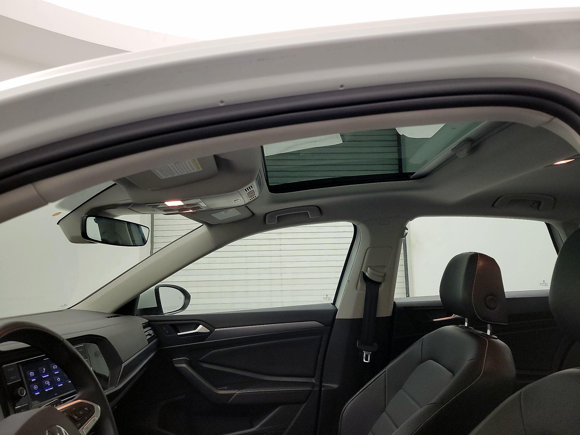 Thumbnail: 2024 Volkswagen Jetta - 19