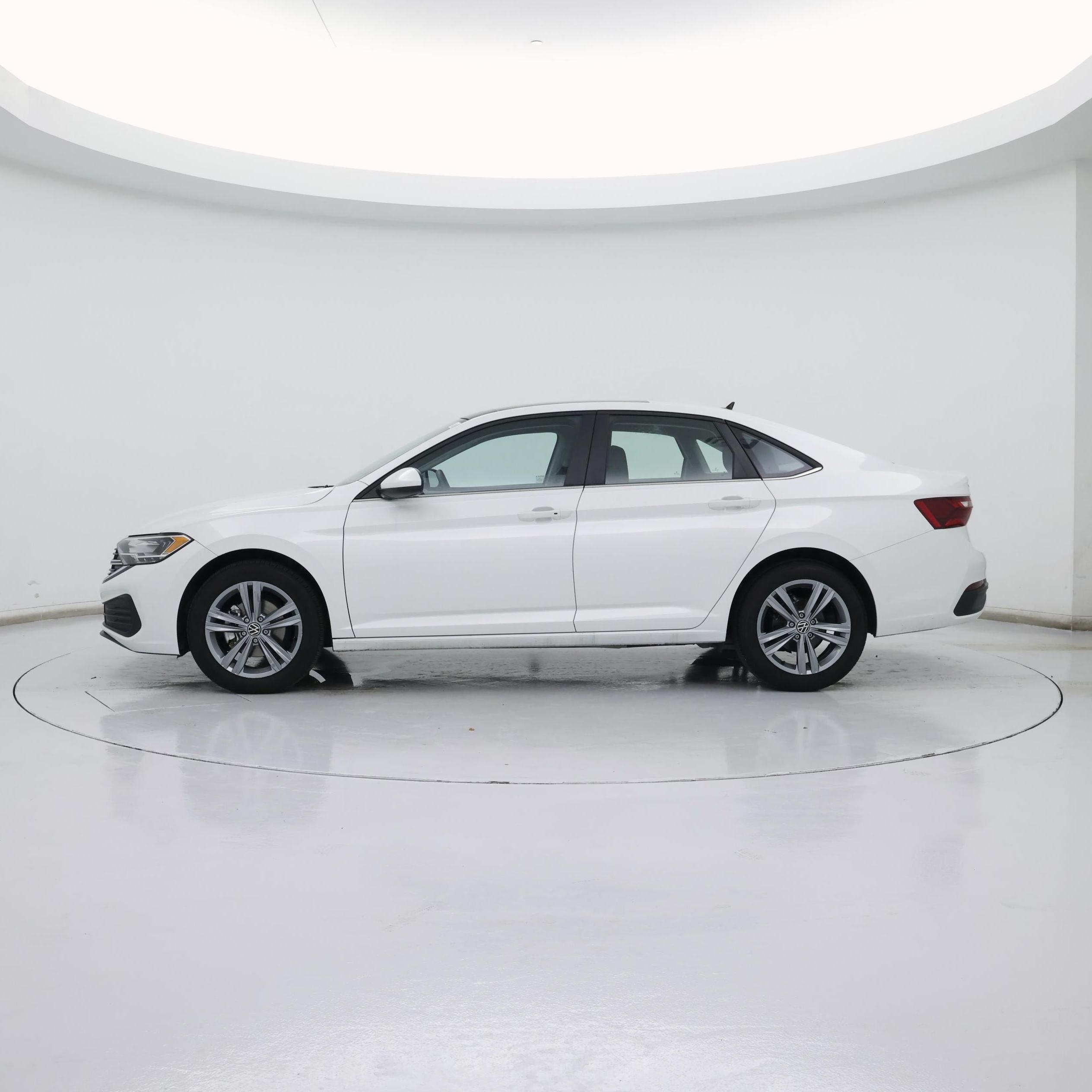 Thumbnail: 2024 Volkswagen Jetta - 3