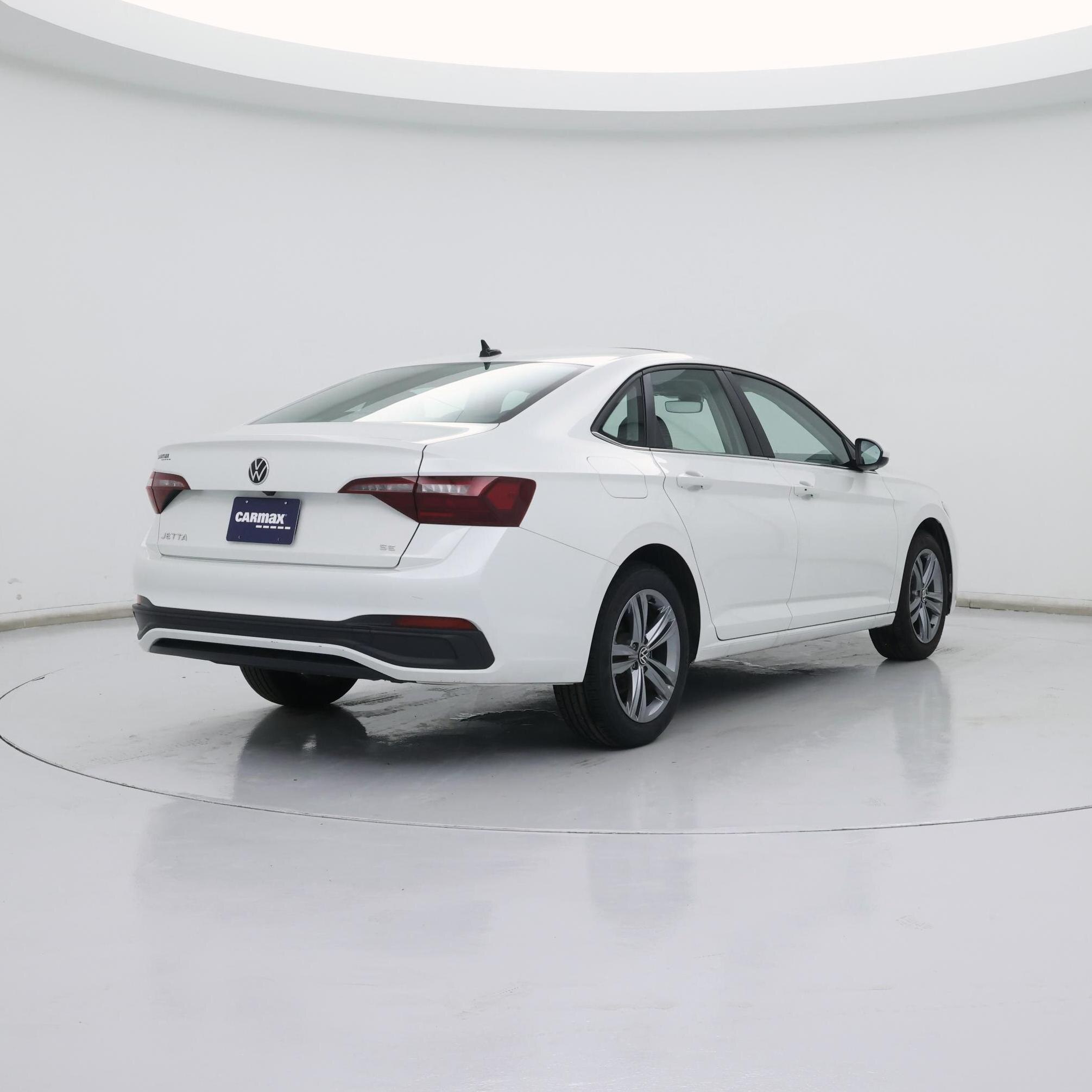 Thumbnail: 2024 Volkswagen Jetta - 8