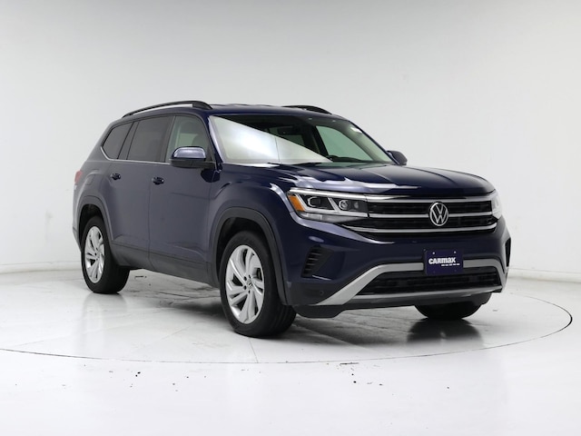 Blue 2022 Volkswagen Atlas V6 SE FWD with Technology SUV / Crossover Front-Wheel Drive Automatic