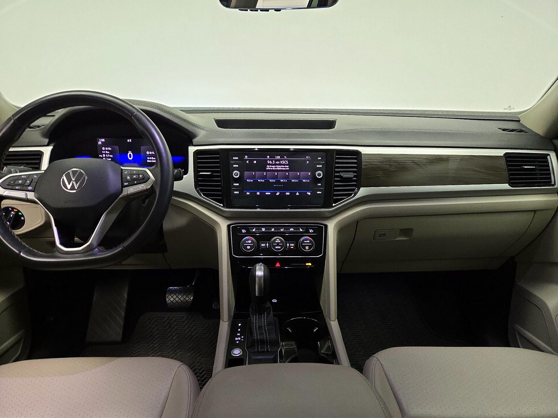 Thumbnail: 2022 Volkswagen Atlas - 9