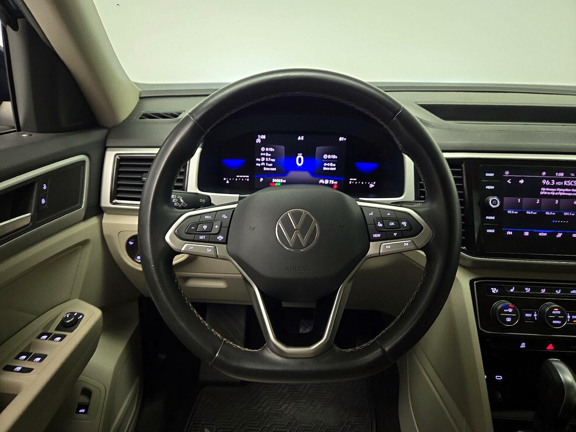 Thumbnail: 2022 Volkswagen Atlas - 10