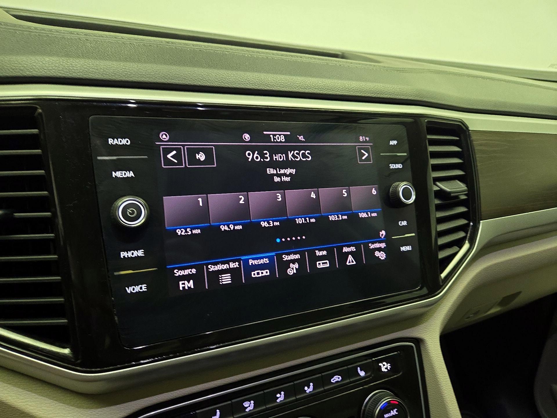 Thumbnail: 2022 Volkswagen Atlas - 15