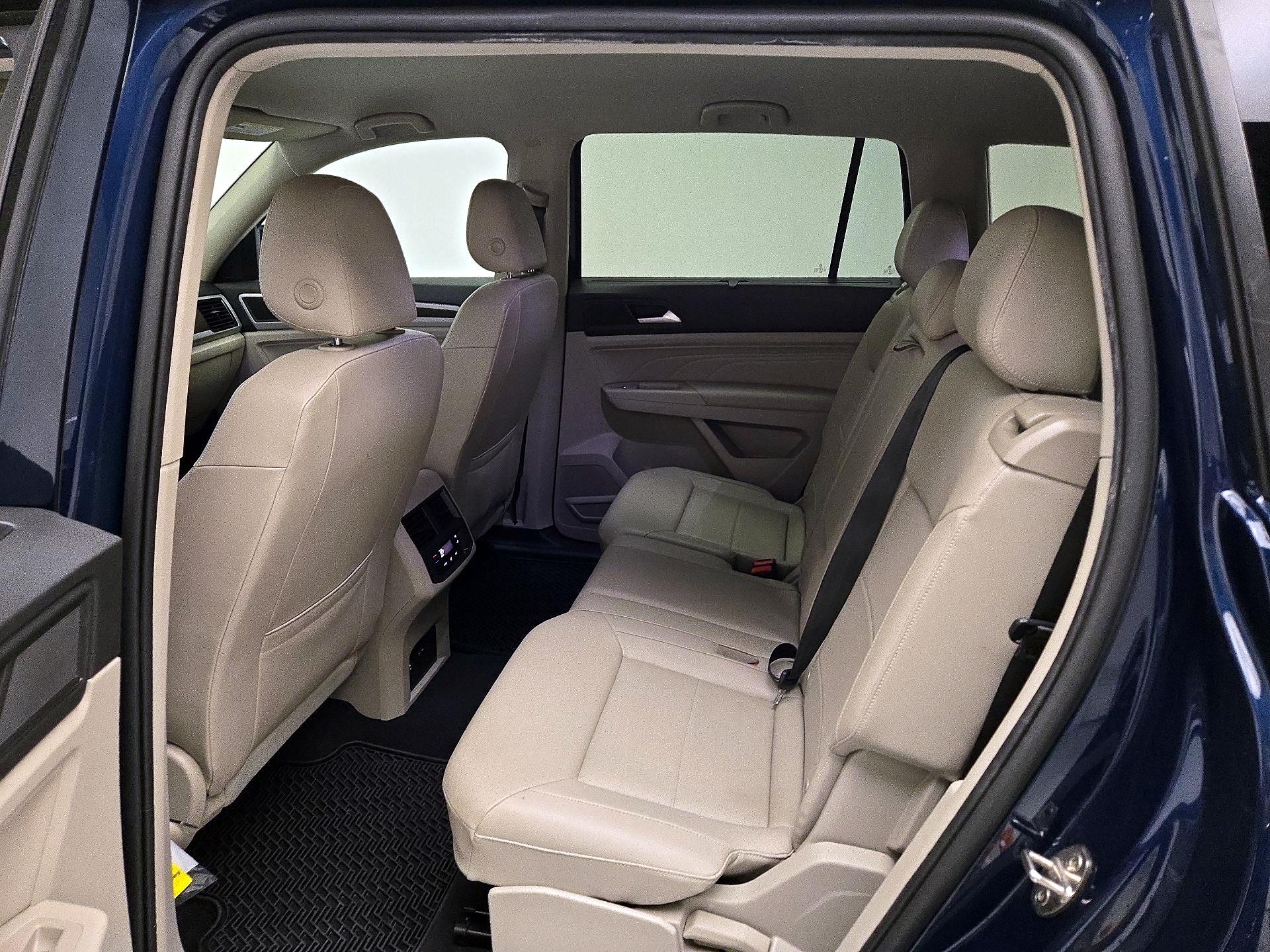 Thumbnail: 2022 Volkswagen Atlas - 19